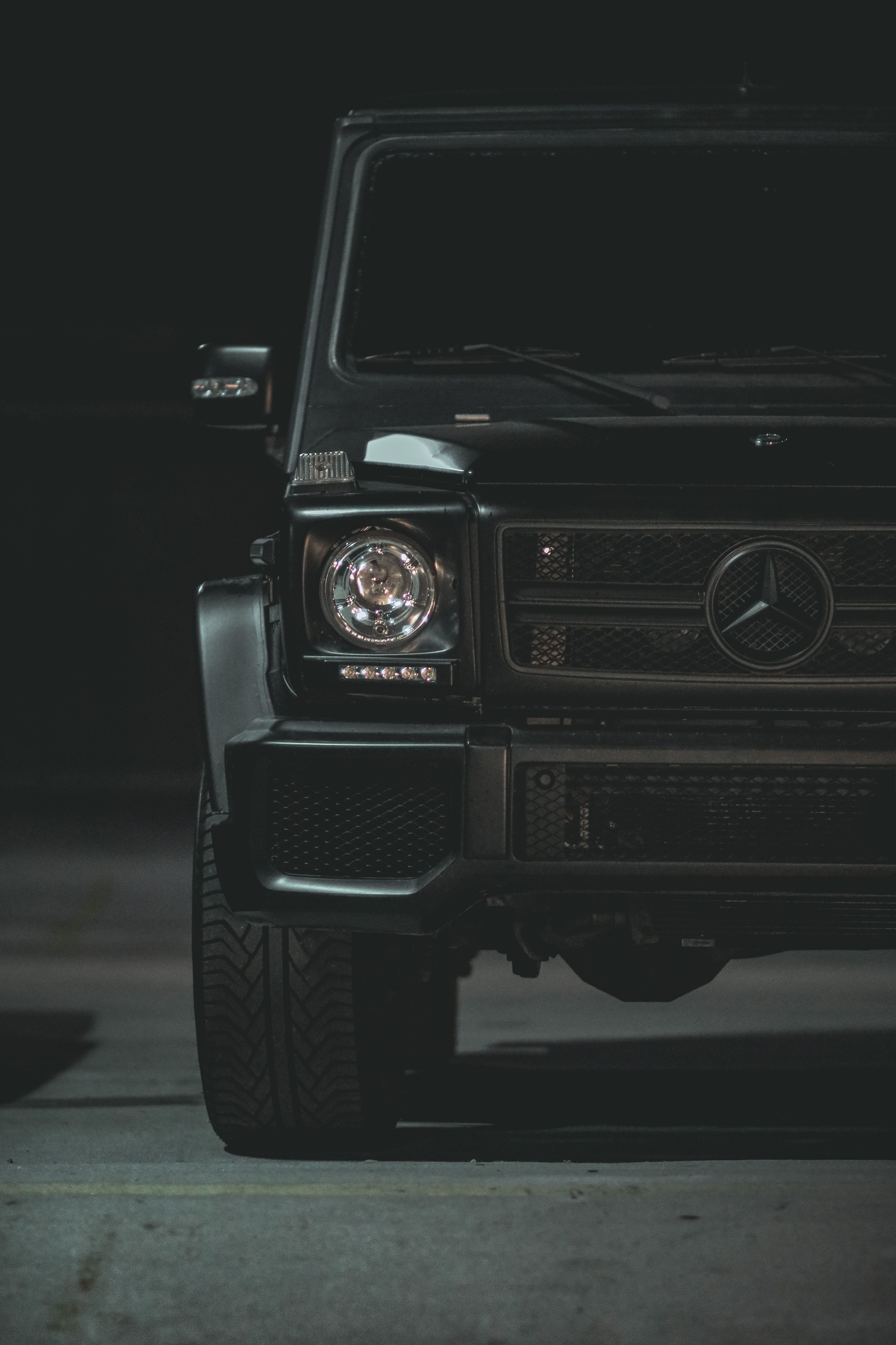 Black Mercedes Benz Vehicle · Free