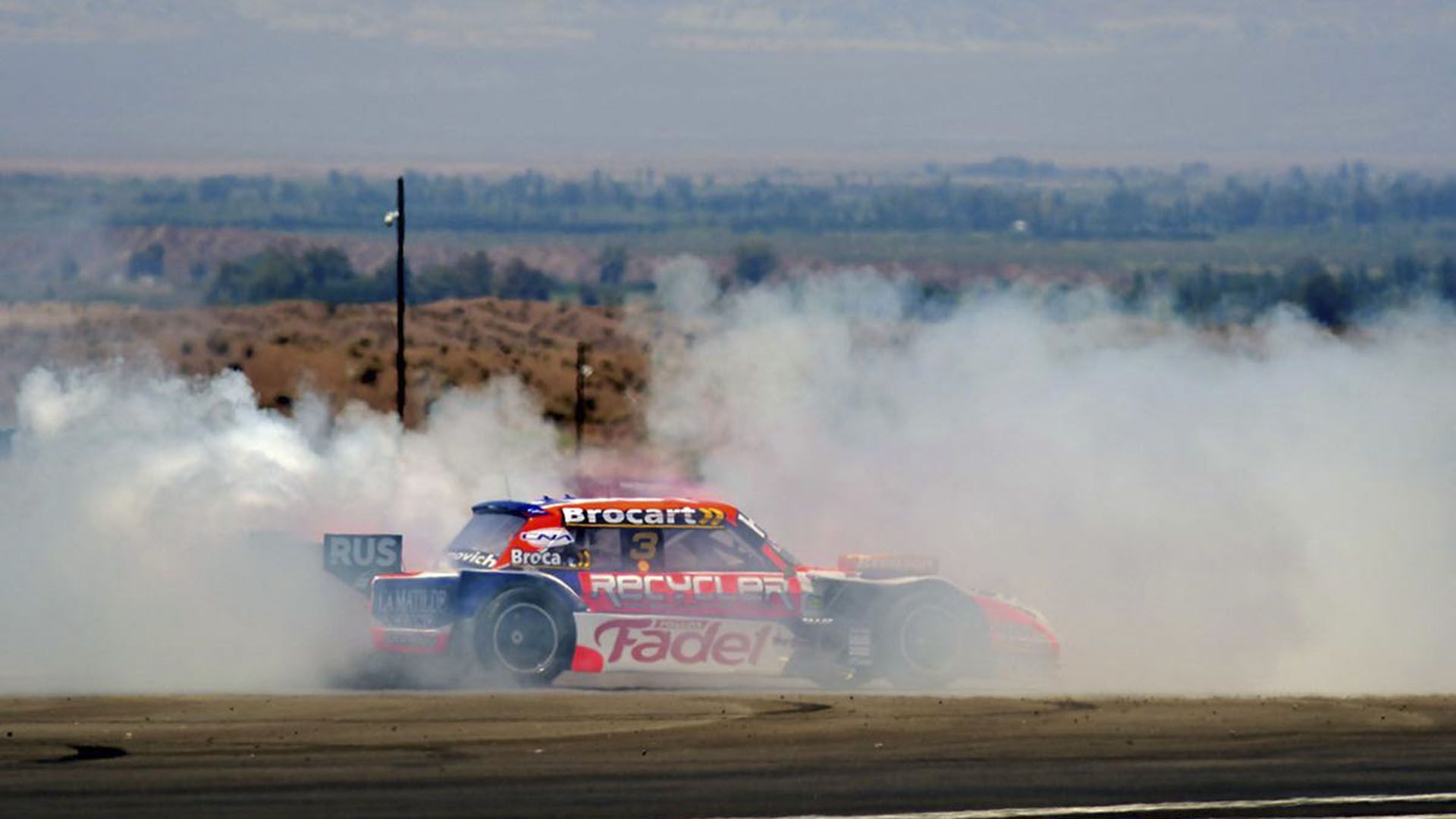 Mariano Werner se consagró campeón del Turismo Carretera de Bariloche