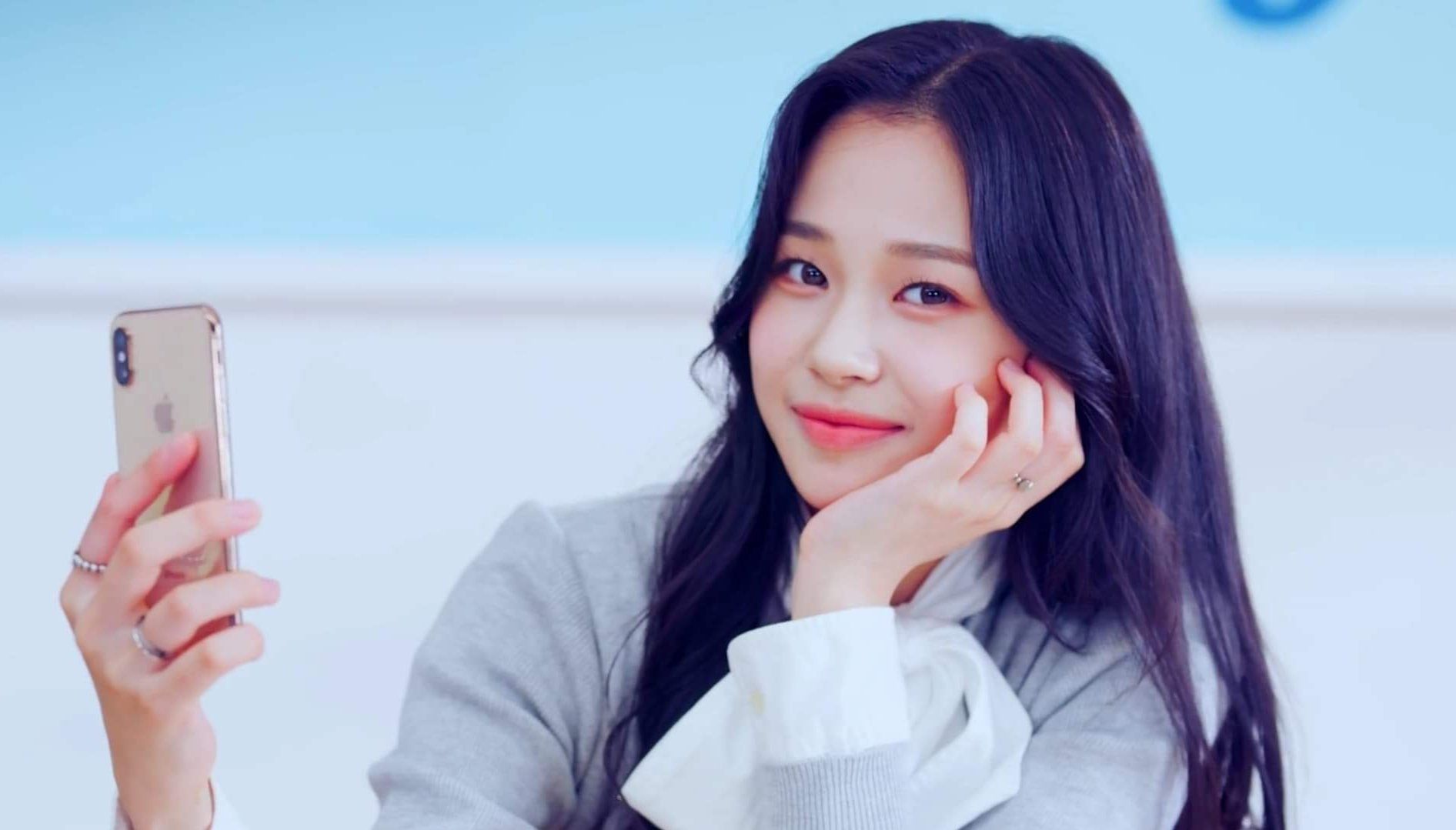 Weeekly Pics ♥ω♥ ♪ (위클리) on Twitter. Tags, Beauty girl, Kpop girls