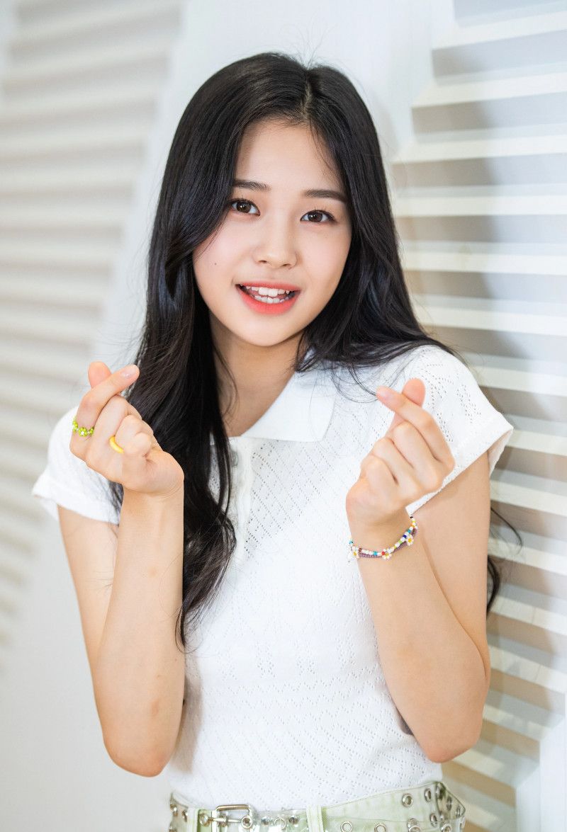 Weeekly Jihan x Osen Interview Photo