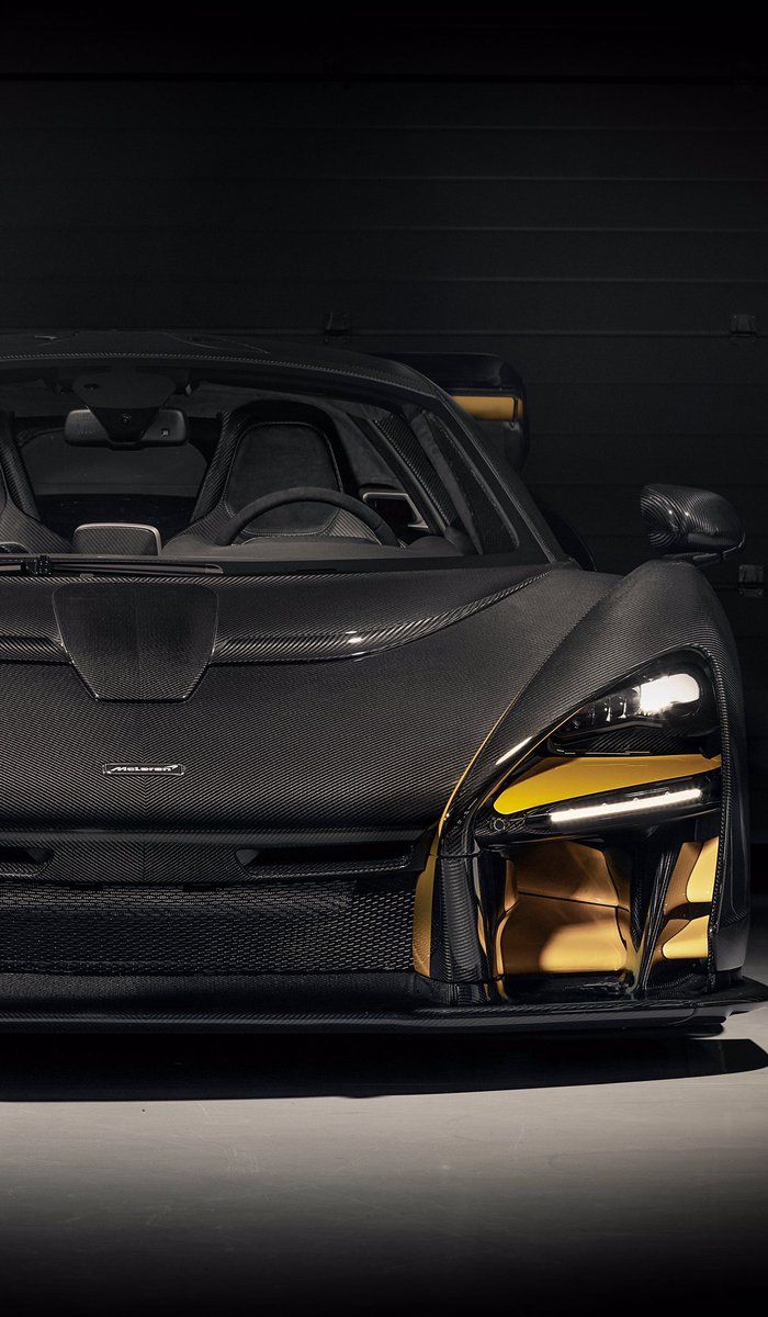 McLaren Automotive Wednesday, this week it's the McLaren Senna Carbon Theme. #McLarenSenna Tap, screenshot, share