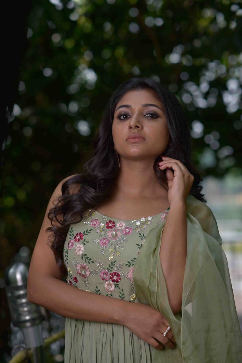 Mirna Menon Photo [HD]: Latest Image, Picture, Stills of Mirna Menon