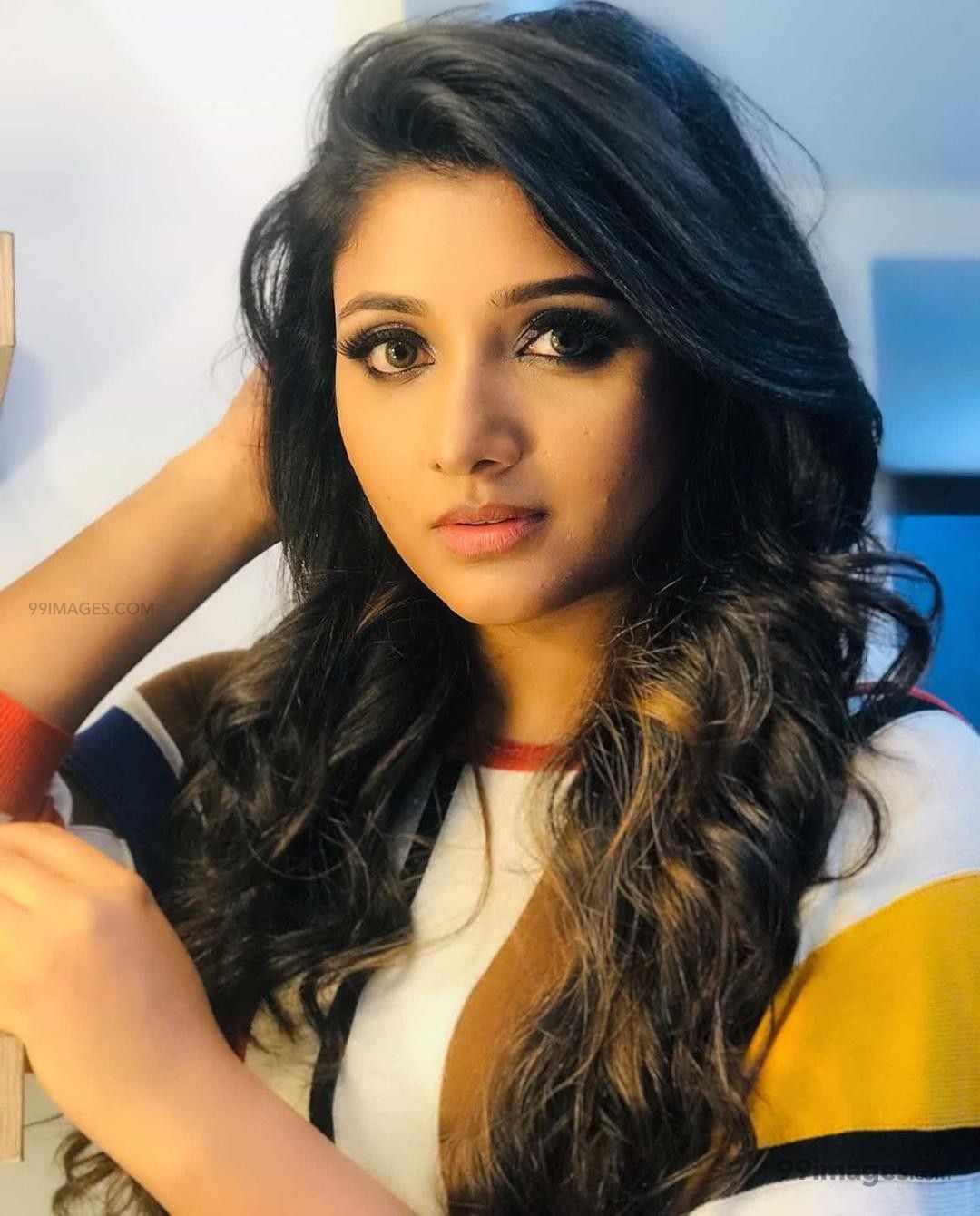 Adhiti Menon (Mirna) Beautiful Hot Latest HD Photohoot Stills/ Wallpaper (1080p, 4k) (1080x1340)