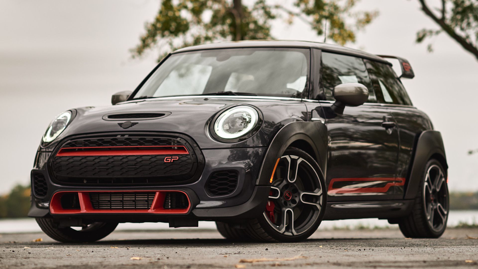 Mini John Cooper Works GP (US) and HD Image