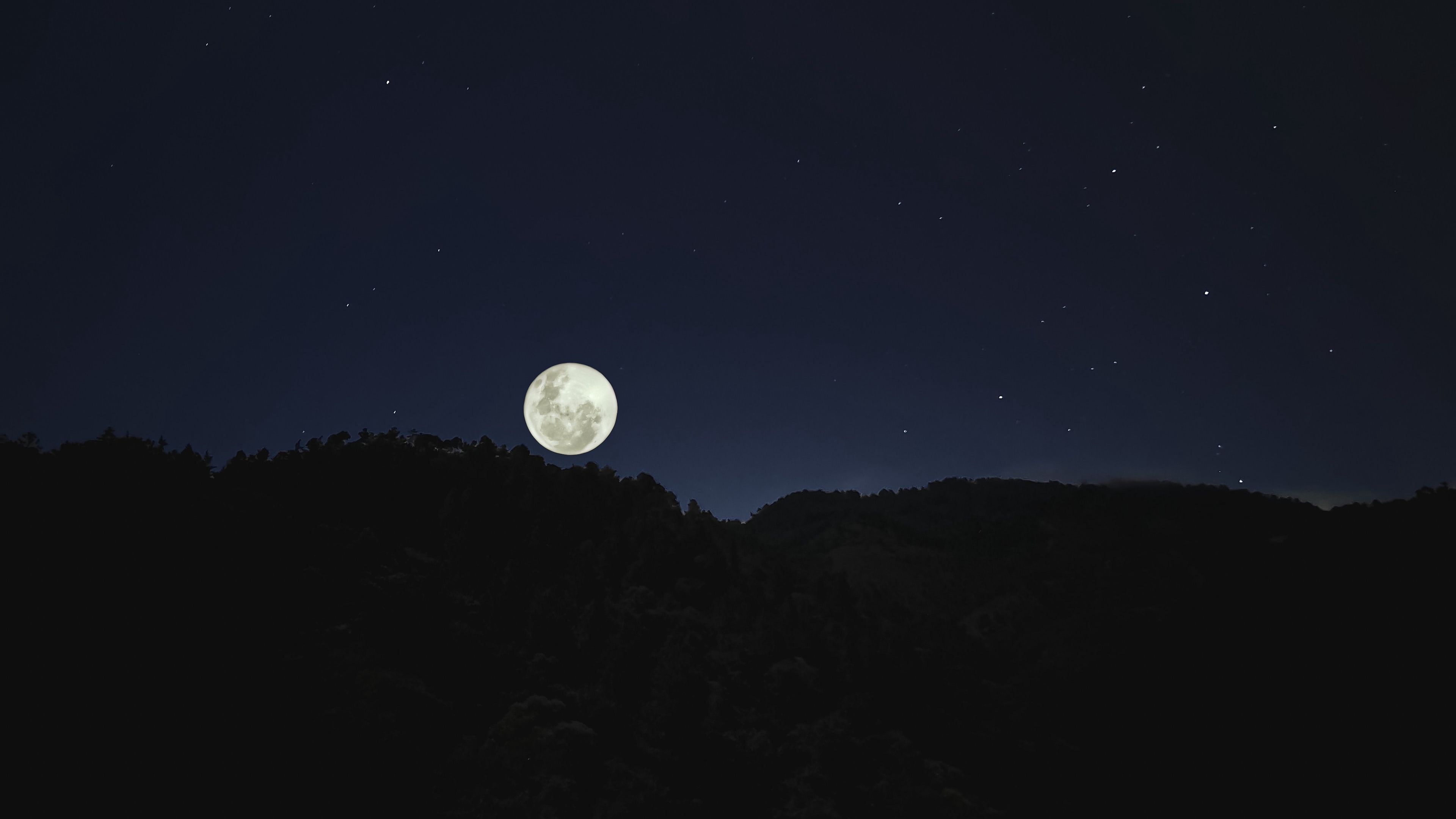 Download wallpaper 3840x2160 moon, hills, dark, night 4k uhd 16:9 HD background