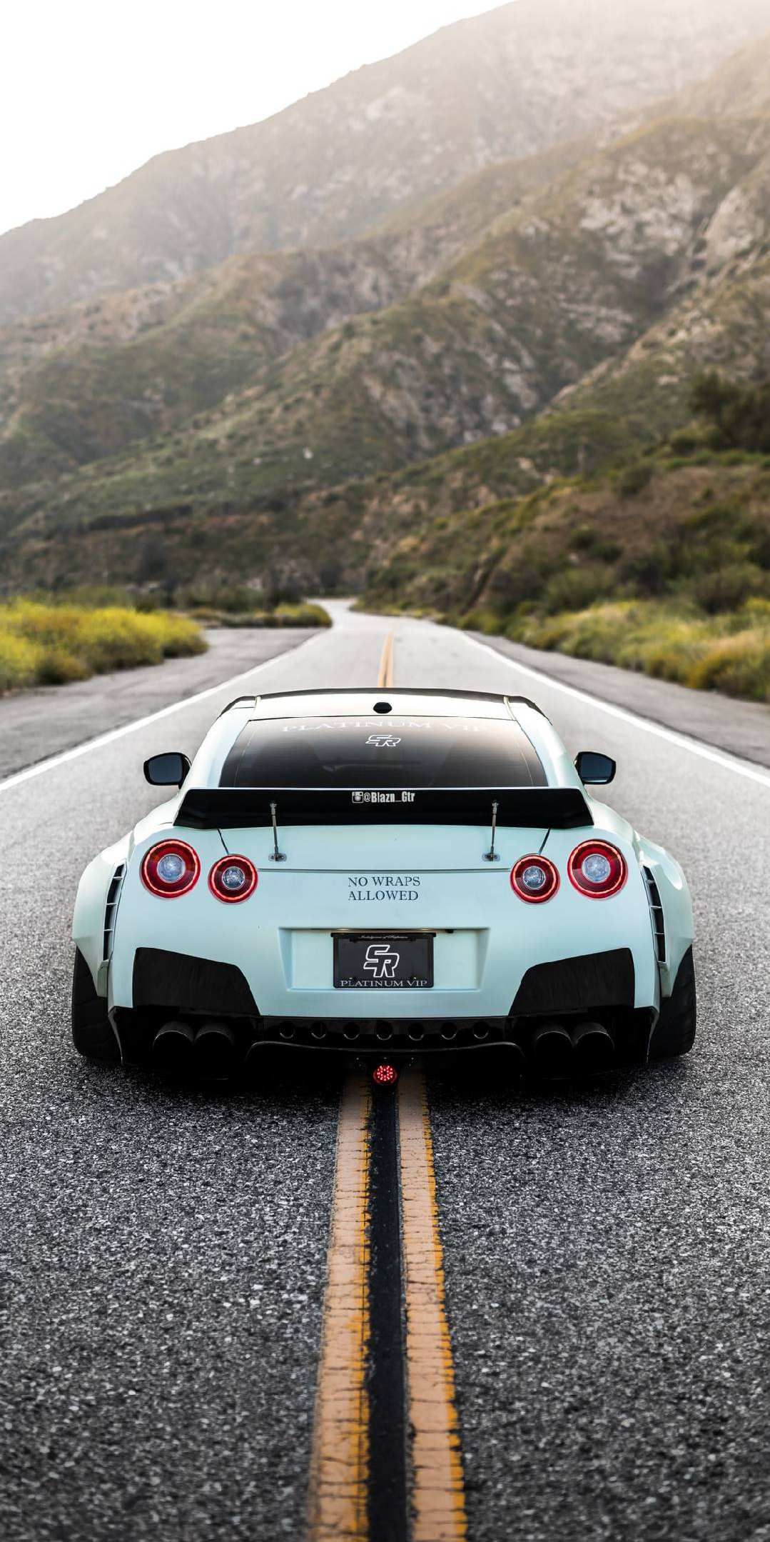 Nissan Gtr R35 Wallpaper / 750 Nissan R35 Gtr Picture Download Free Image / Download, share or upload your own one! Best Drop Fade Hairstyles