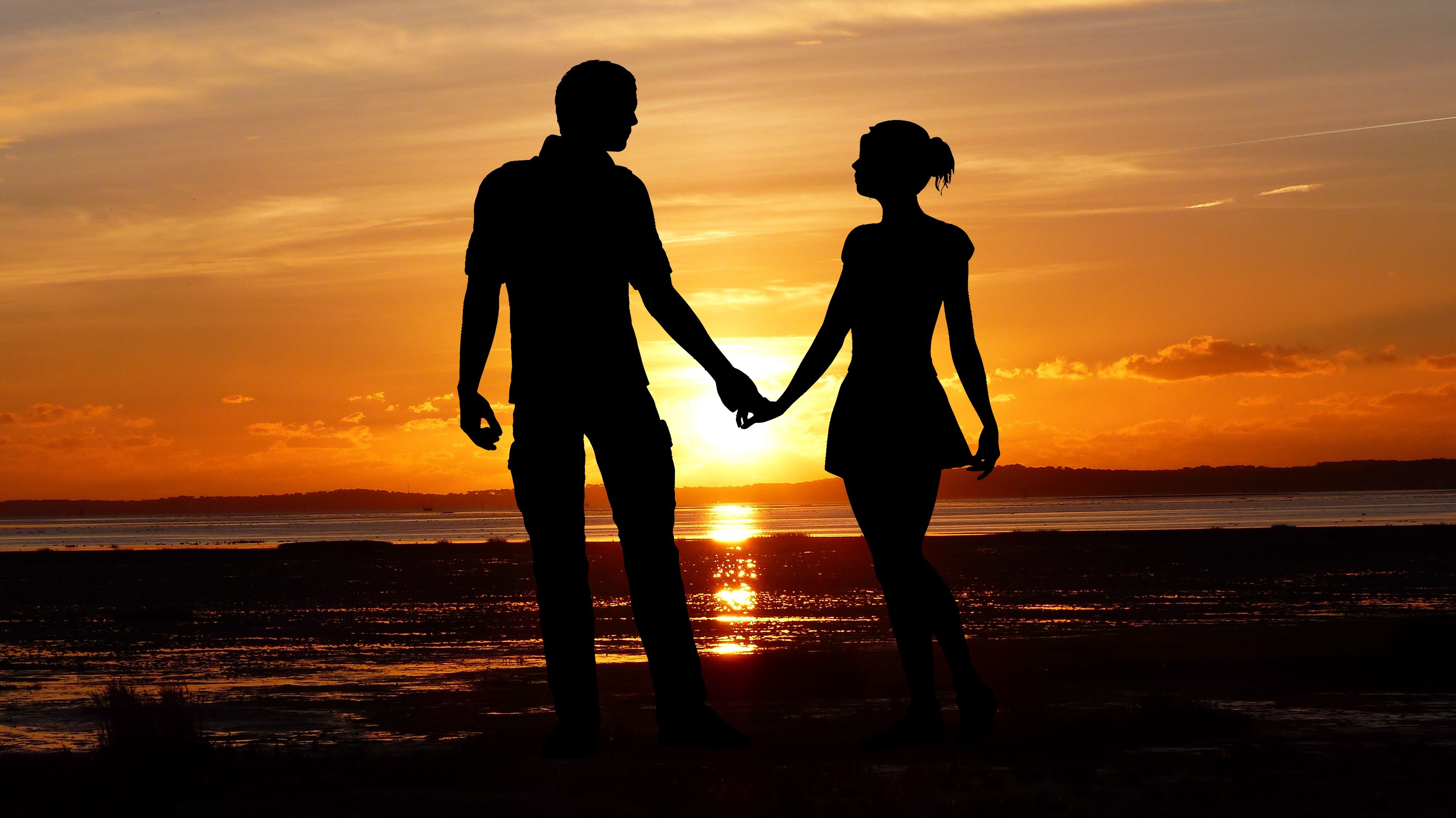 Couple 4K Wallpaper, Beach, Romantic, Silhouette, Sunset, Seascape, Together, Love