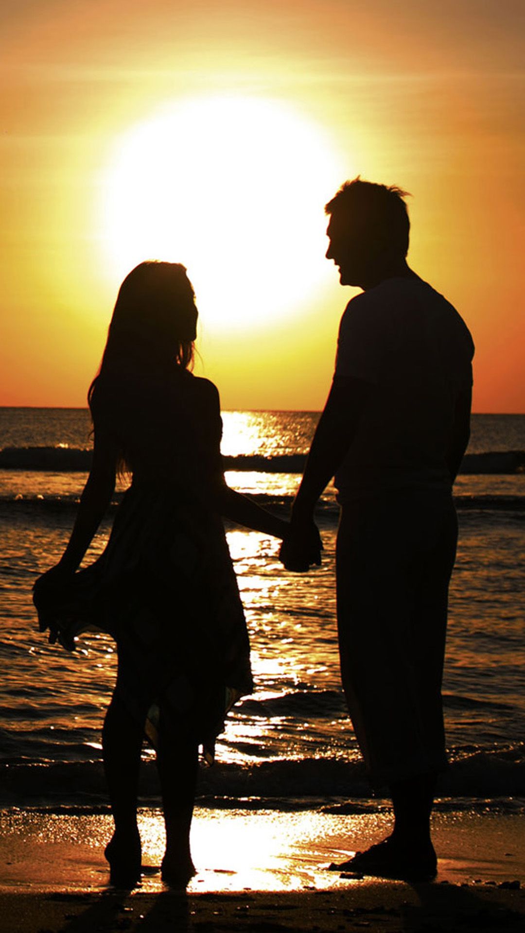 Sunset Beach Couple Android Wallpaper Couples Wallpaper For Android