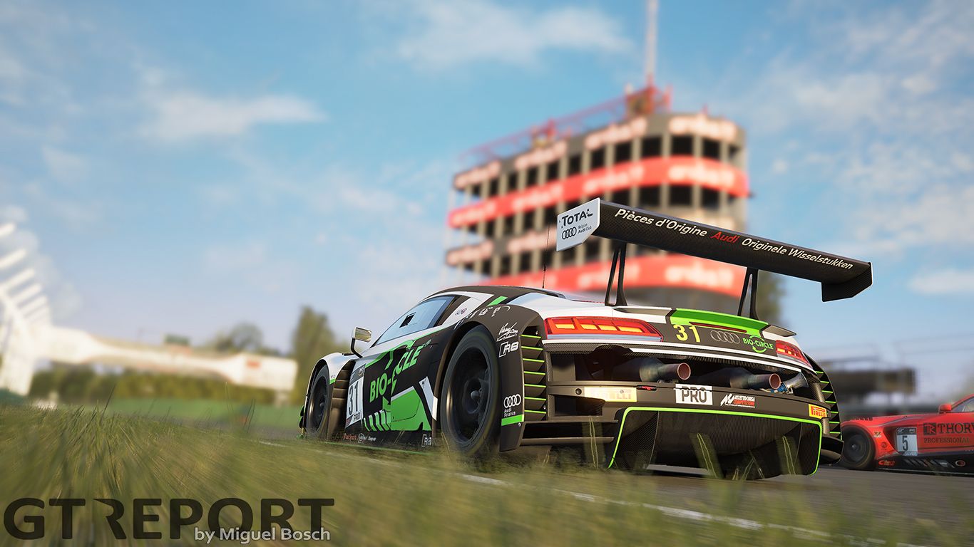 Assetto Corsa Competizione Saturday night party at Imola