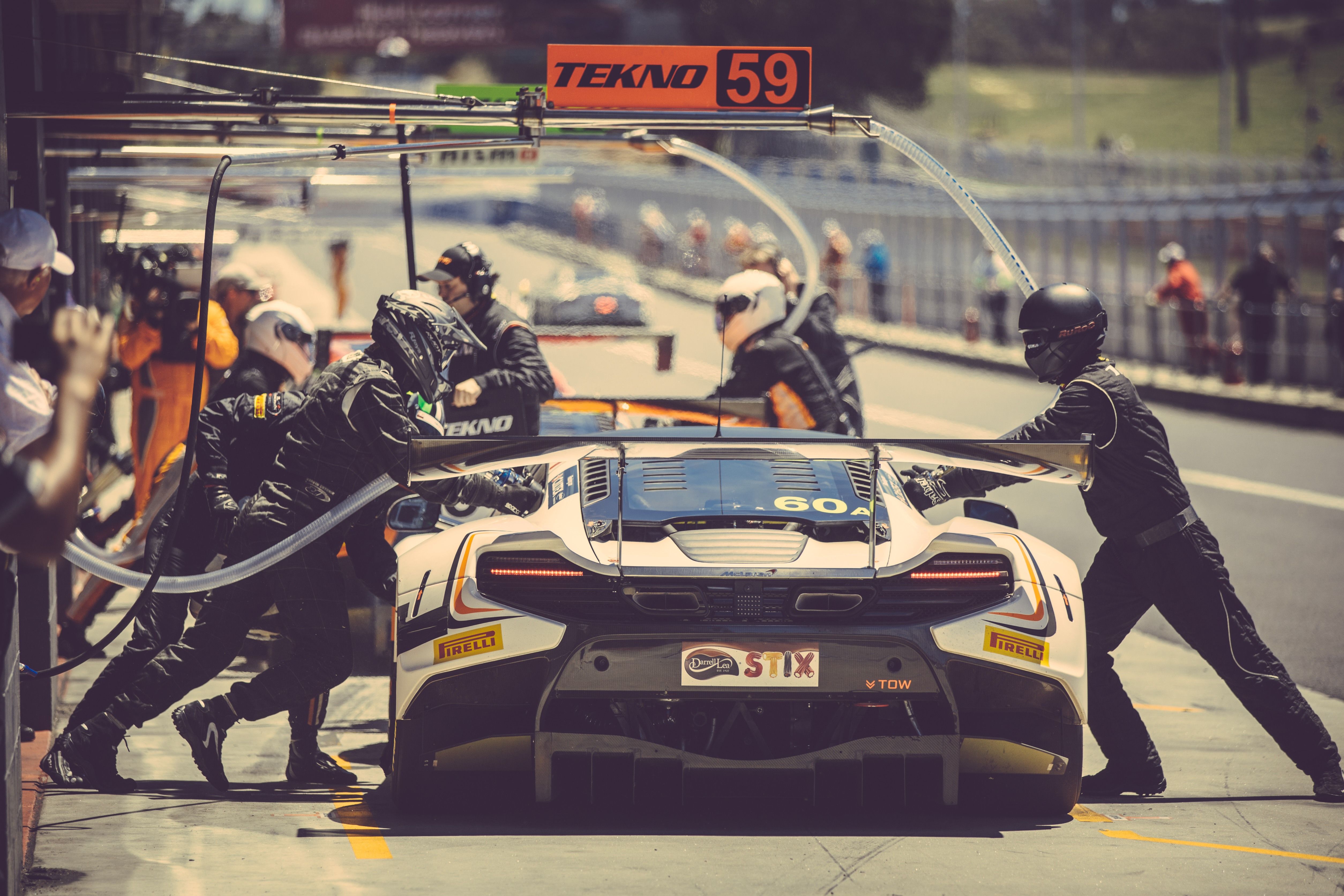 Wallpaper, sports, vehicle, structure, Mc laren, netcarshow, netcar, car image, car photo, 650S GT3 on Bathurst 12 Hour, motorsport, sport venue, automotive design, automobile make, race track, auto racing, pit