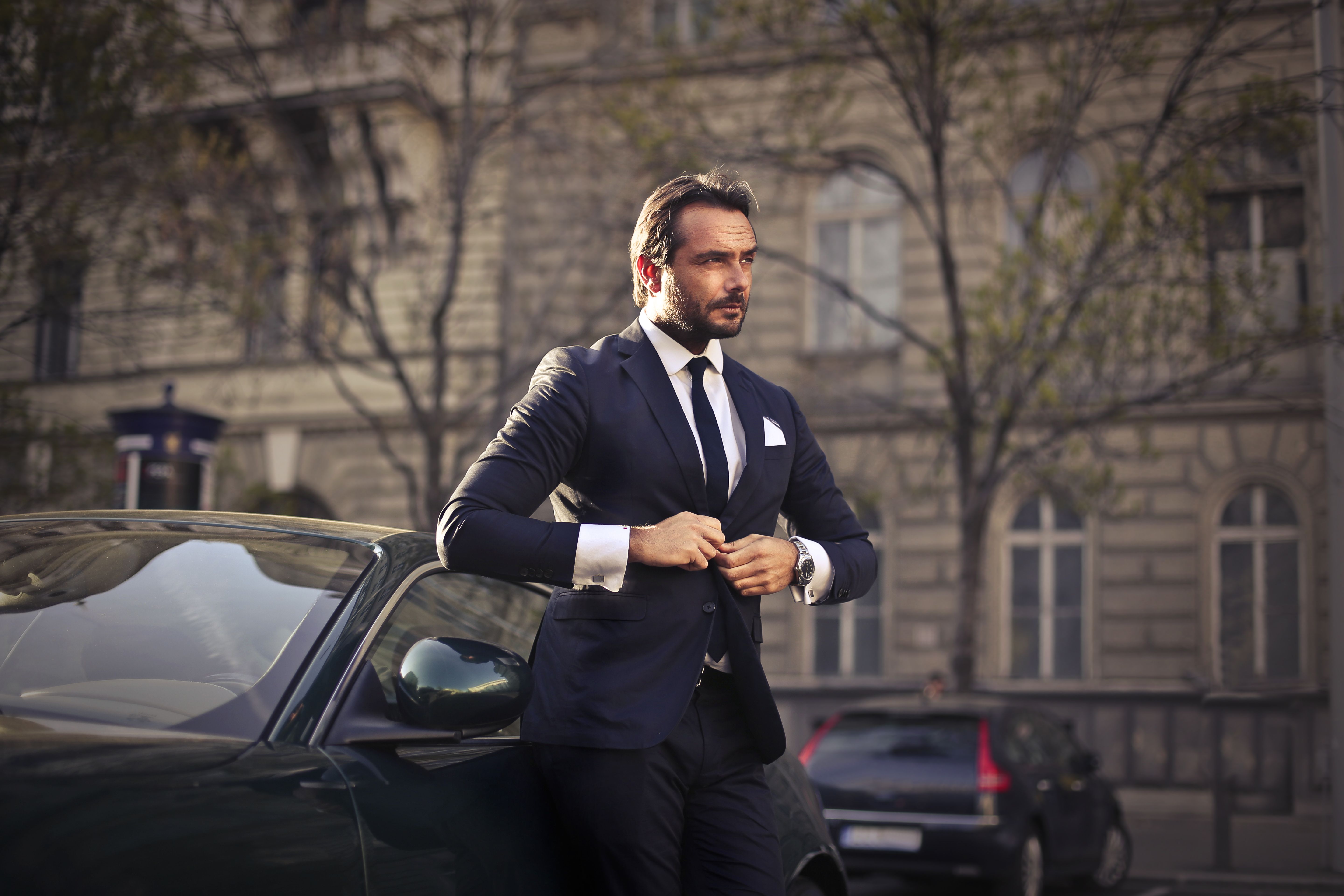 The 5 Habits of Successful Entrepreneurs- My daily article. Let me know your thoughts! #digitalmarketing #contentmarketin. Man standing, Posh cars, Business man