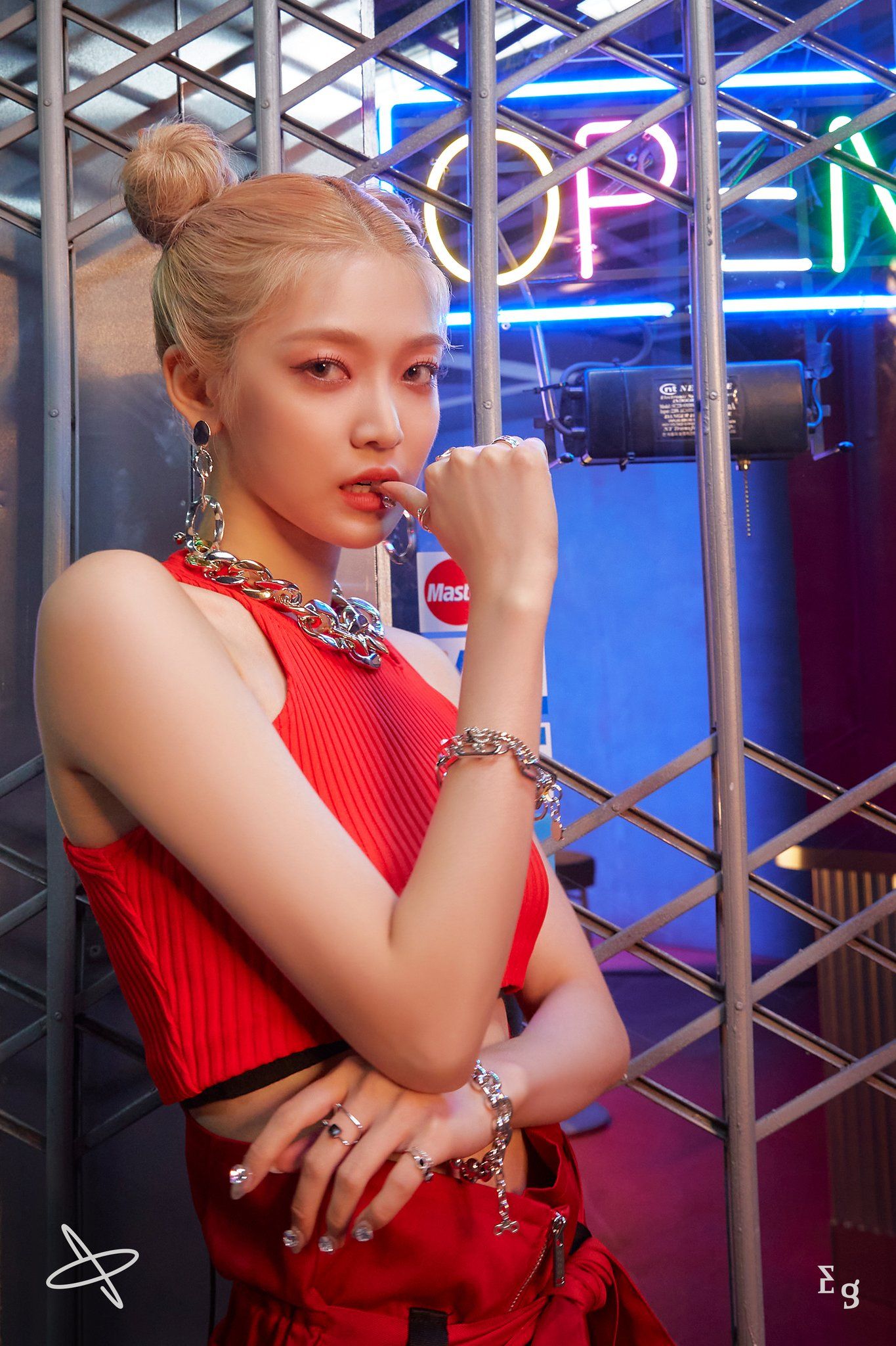 everglow pics #LADIDA GIVING ME SOLAR SPIT IT OUT VIBES