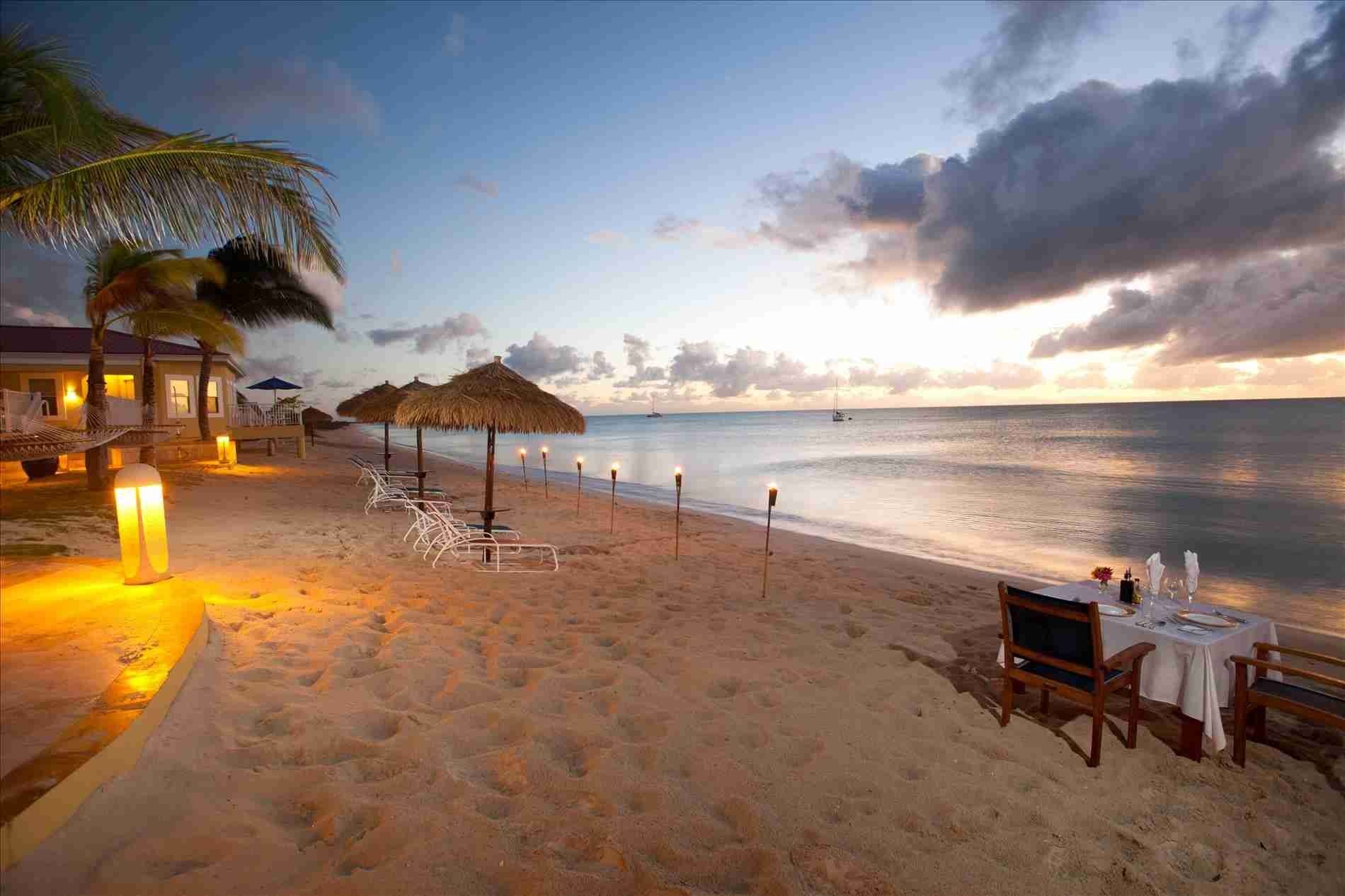 Beach Aesthetic Desktop Wallpaper