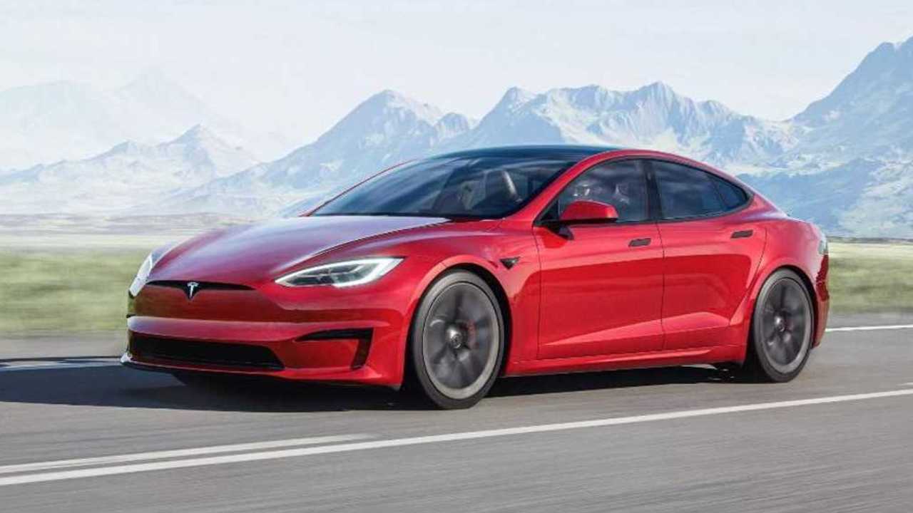 Tesla Model S Plaid Buyers Get Email Update About Deliveries