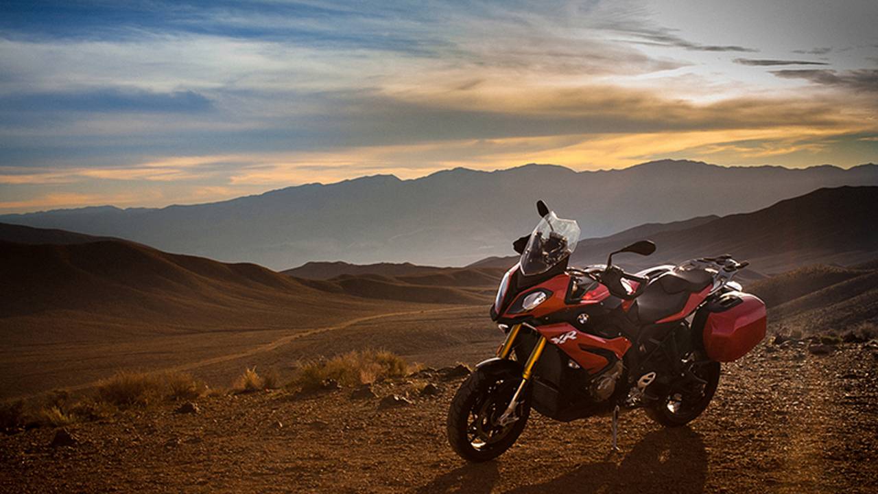 RideApart Review: 2016 BMW S 1000 XR