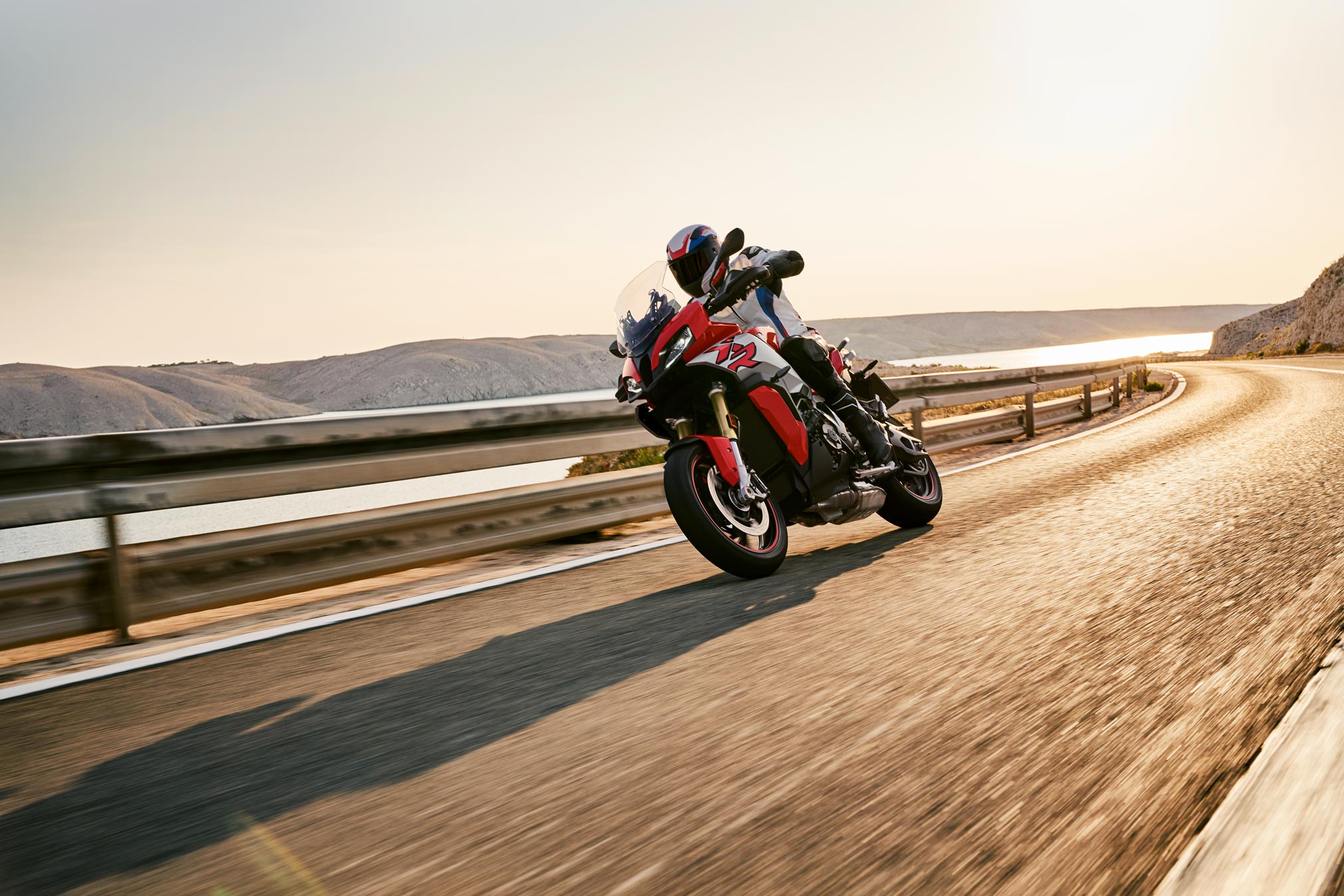 BMW S1000XR Guide • Total Motorcycle