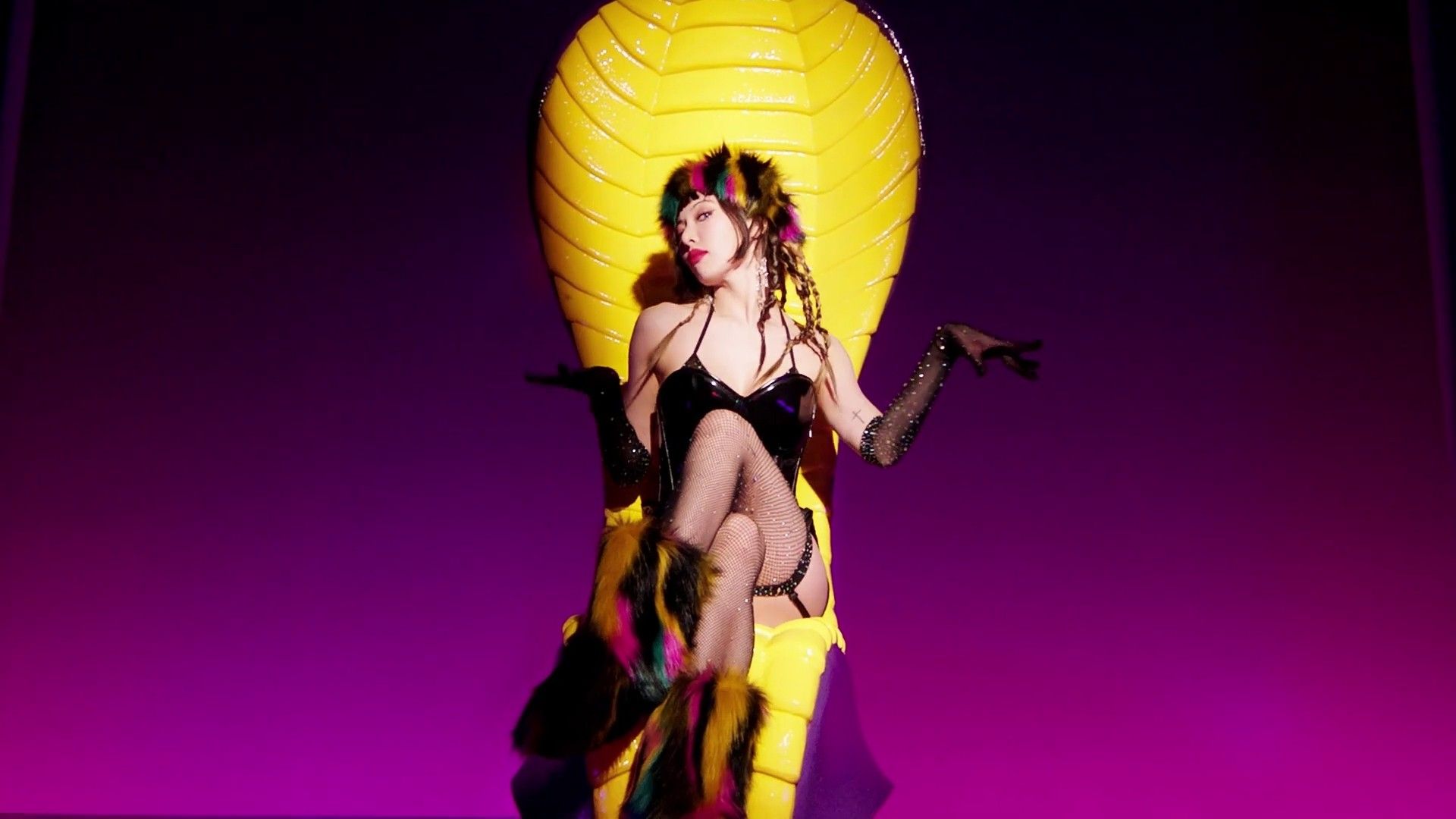 Hyuna, i'm not cool. Wonder woman, Superhero, Character