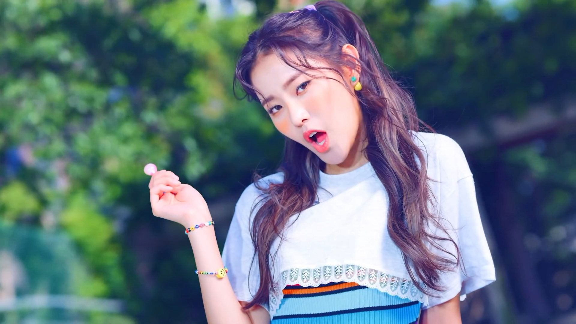 Weeekly Me Who's Who Pop Database / Dbkpop.com