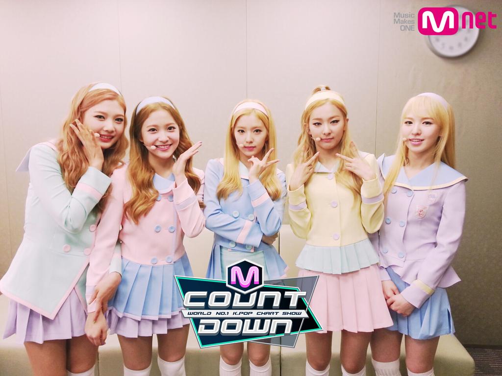 RED VELVET + Ice Cream Cake Mnet M! Countdown: omonatheydidnt