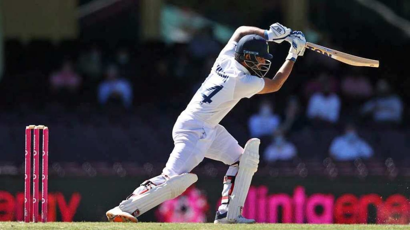 BCCI wishes Hanuma Vihari a 'speedy recovery' as he heads back home