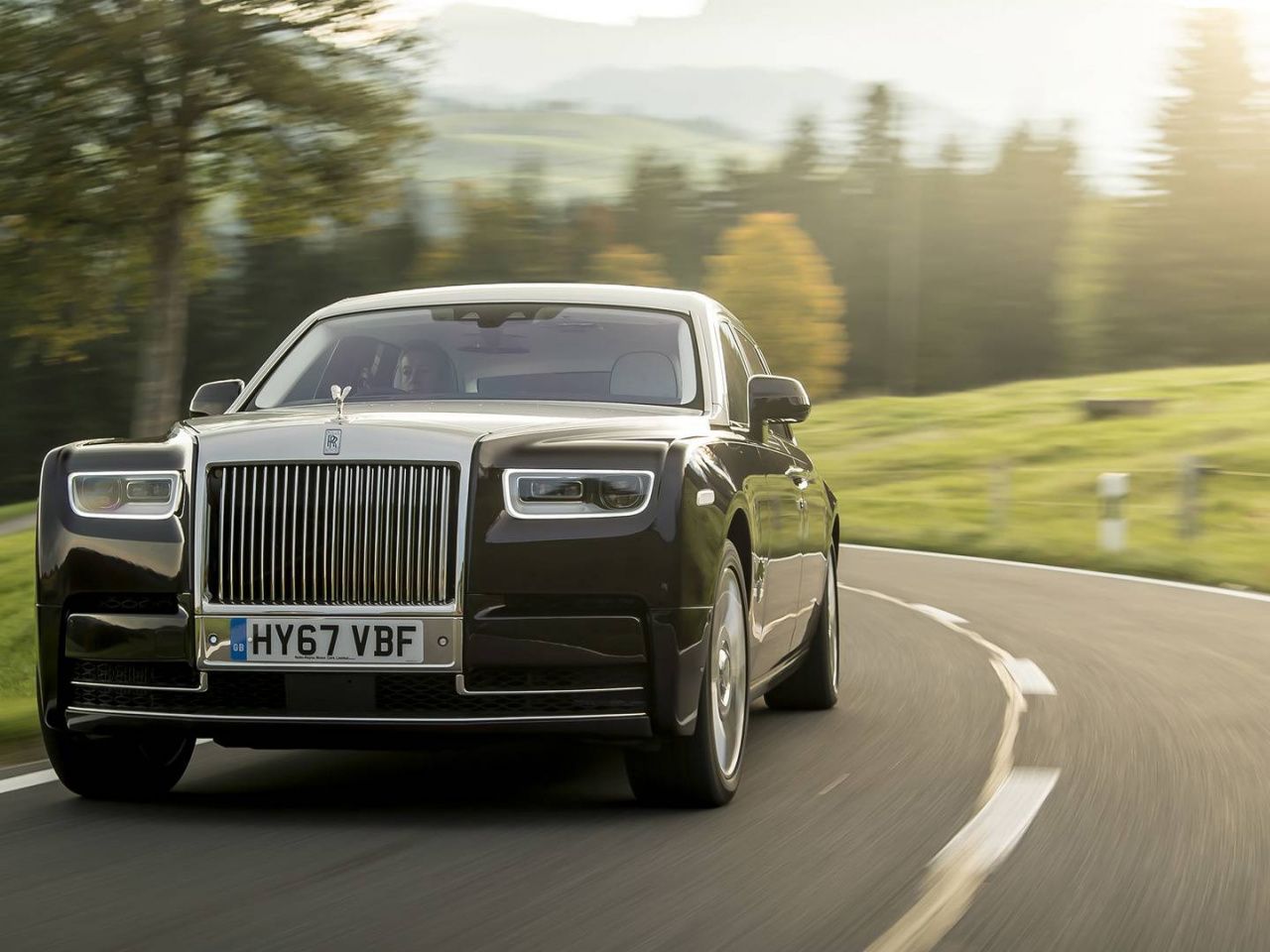 Download Luxury Car, Rolls Royce Phantom, Black Wallpaper, 1280x Standard 4: Fullscreen