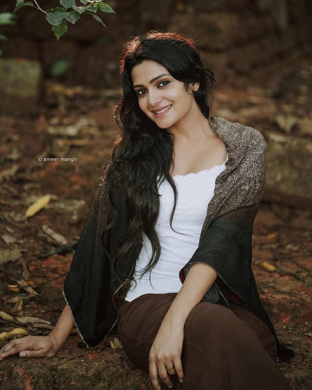 Divya Pillai Wallpapers - Wallpaper Cave