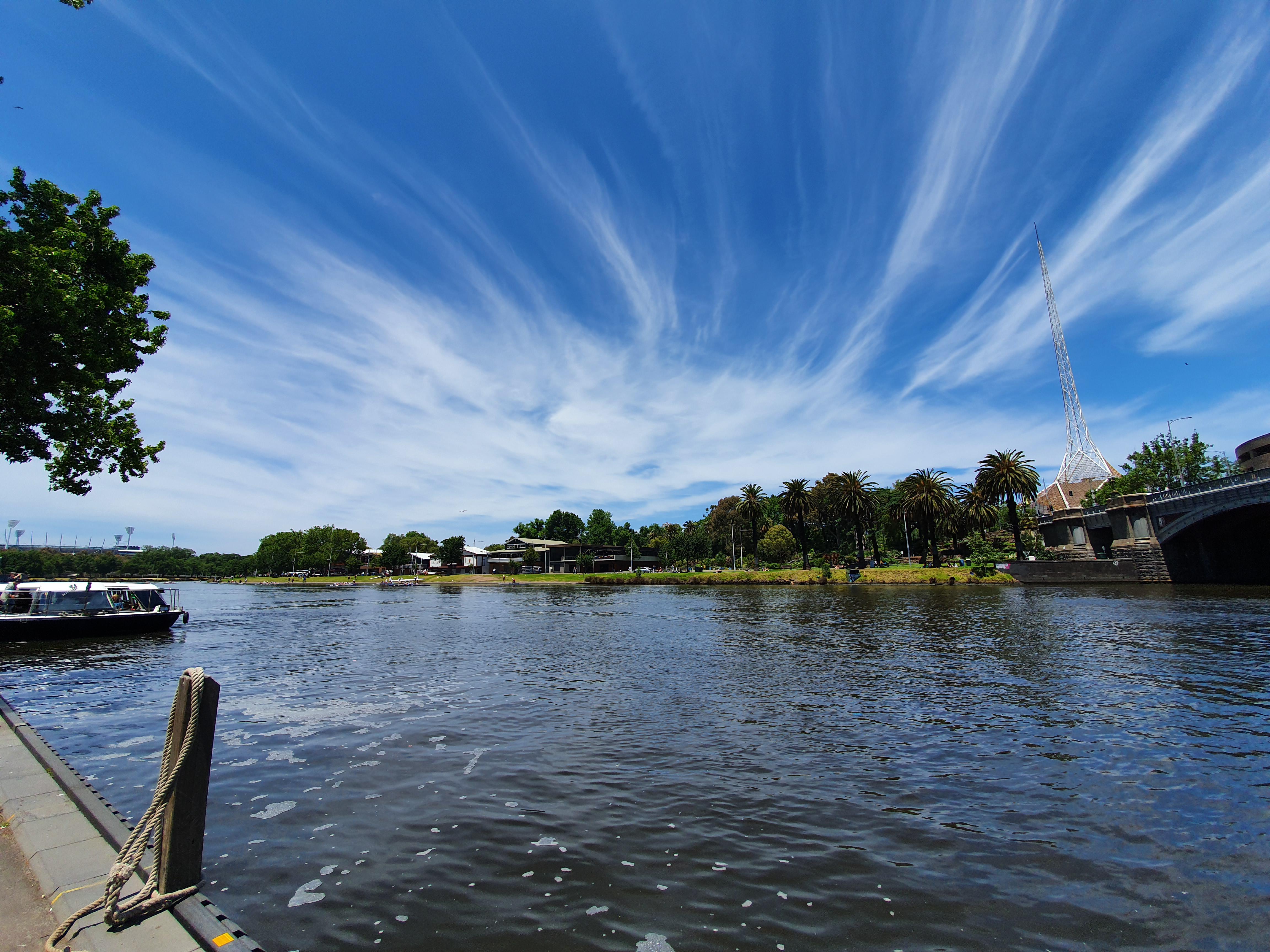 Melbourne on a Beautiful Sunny Day 4K wallpaper