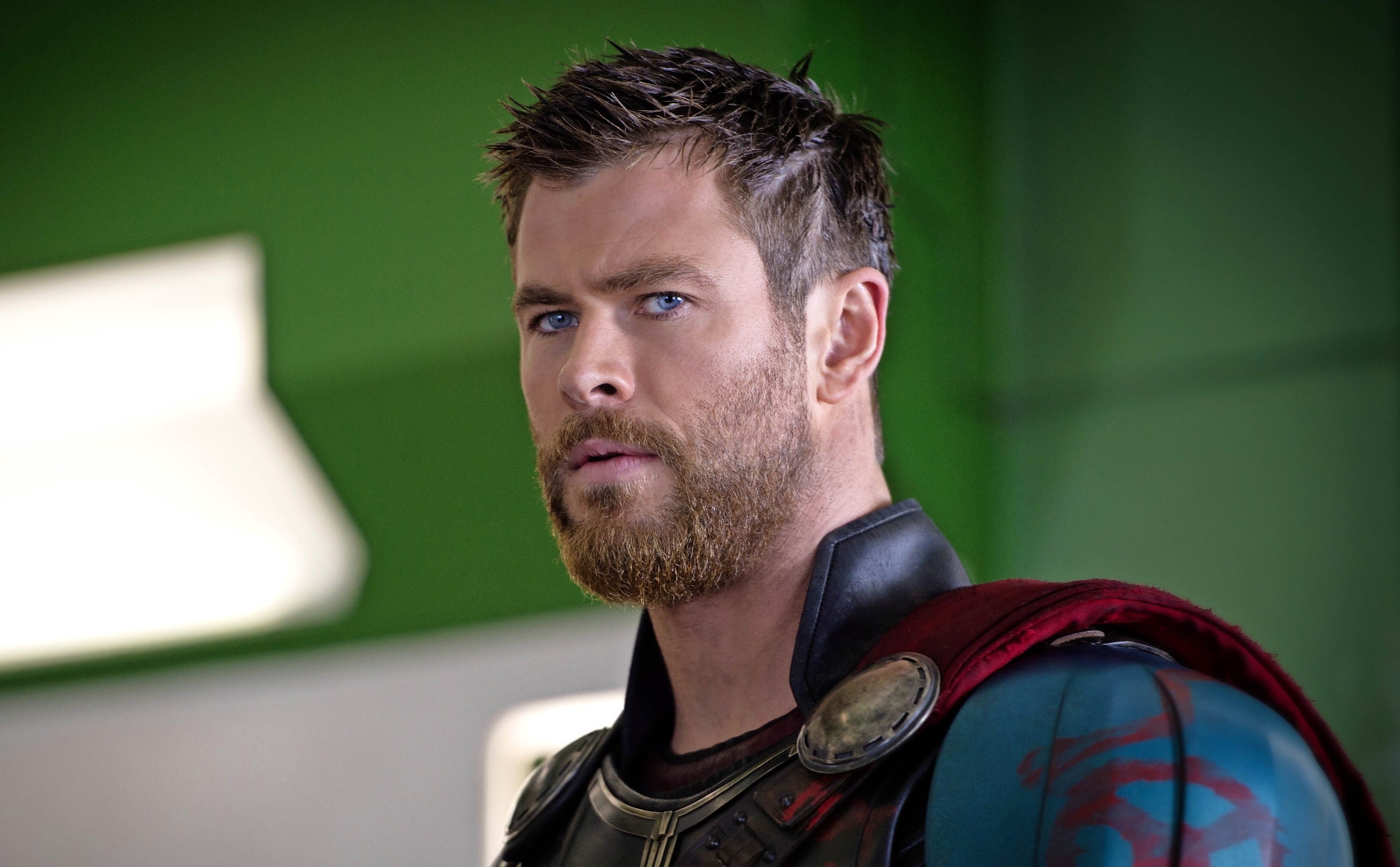 Chris Hemsworth New Look In Thor Ragnarok 4k HD 4k Wallpaper, Image, Background, Photo and Picture
