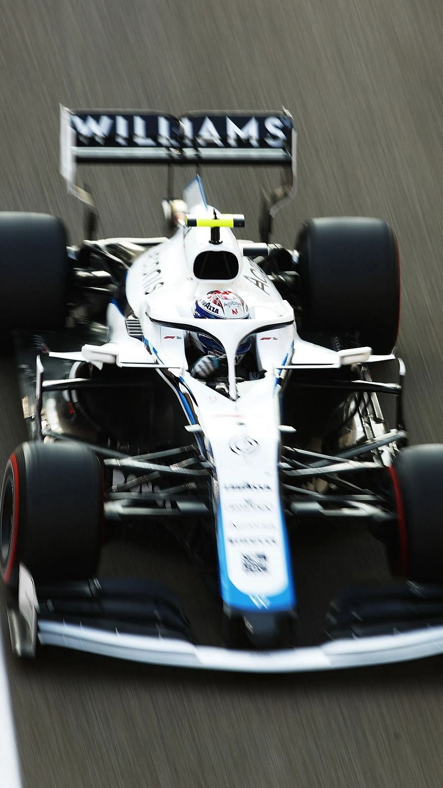 Williams' new Umbro kit unveiled by the F1 team's drivers