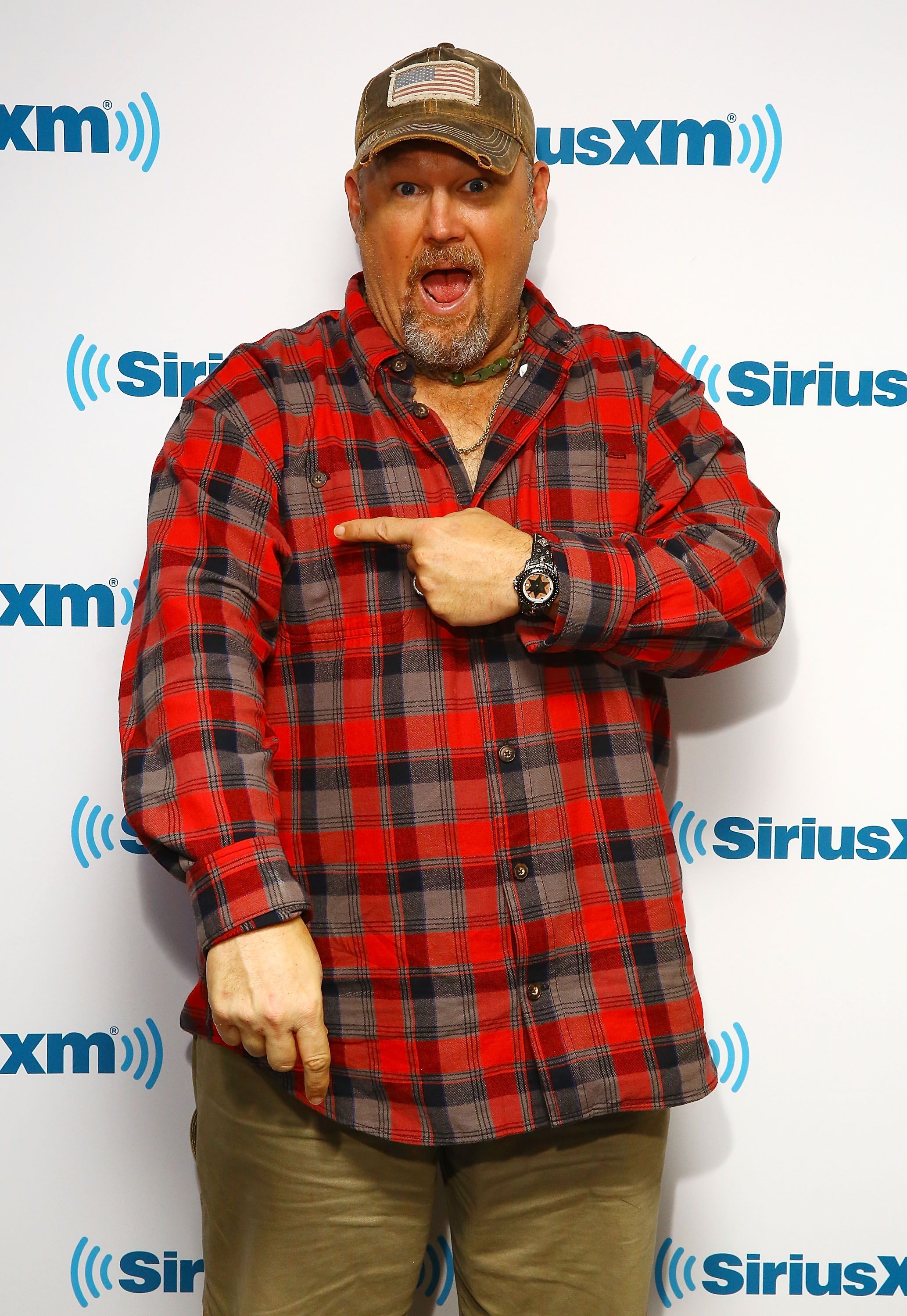 Larry the Cable Guy's Weight Depends on the Season