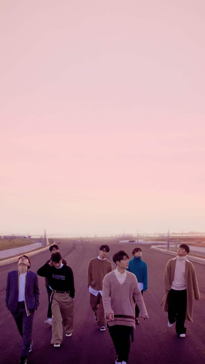 Ikon Wallpaper