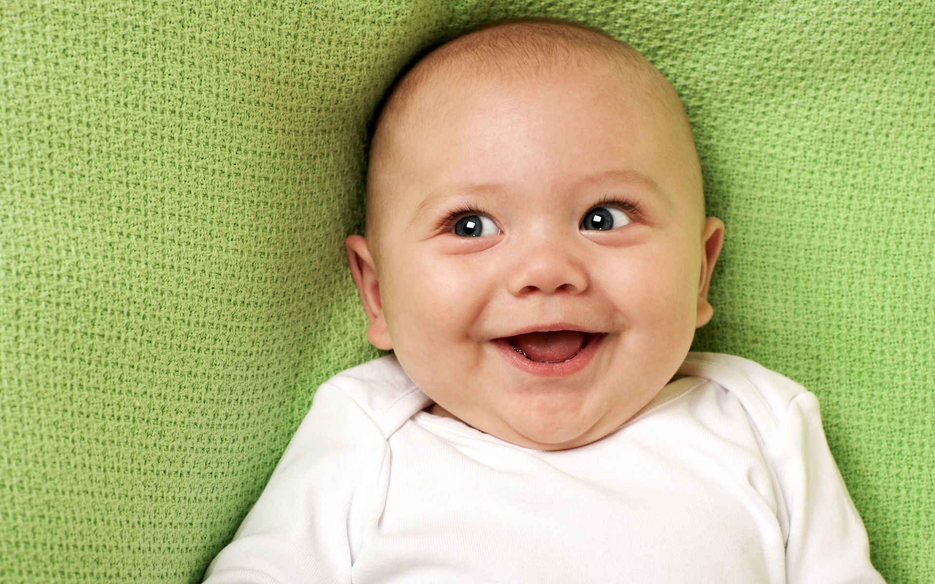 Laughing baby wallpaper