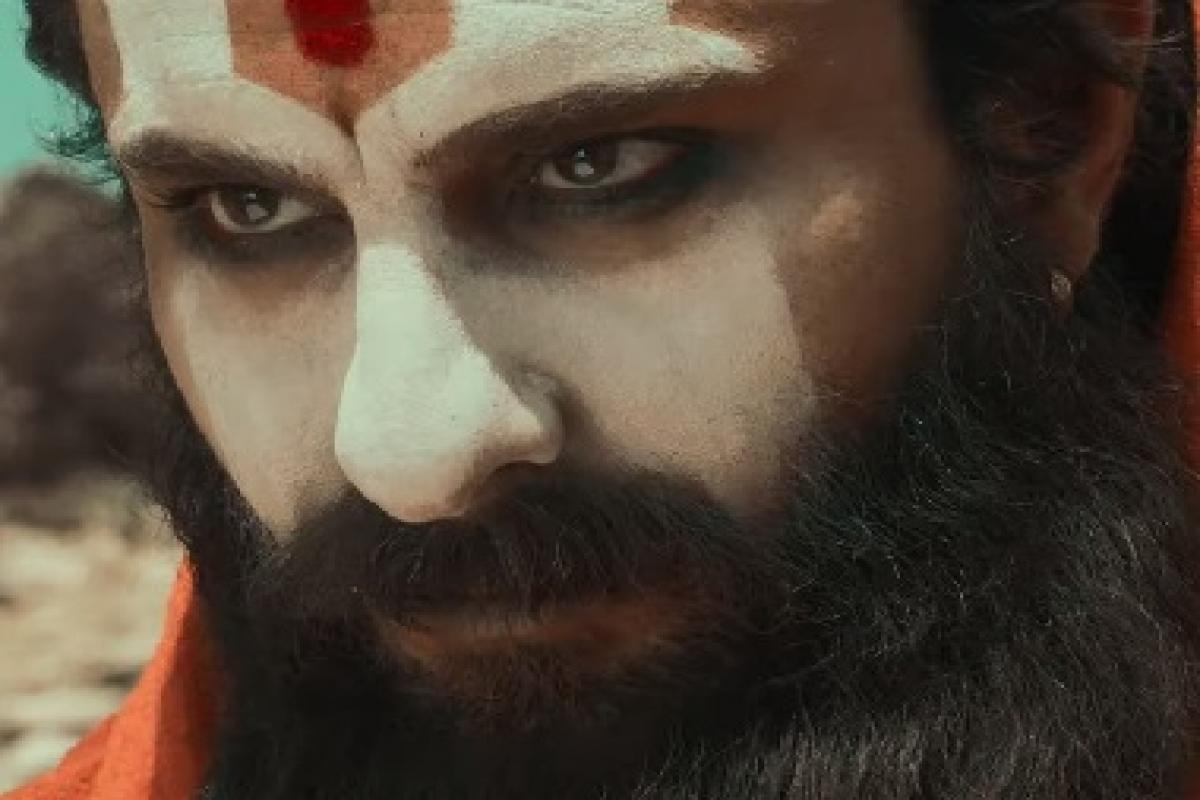 Laal Kaptaan Saif Ali Khan
