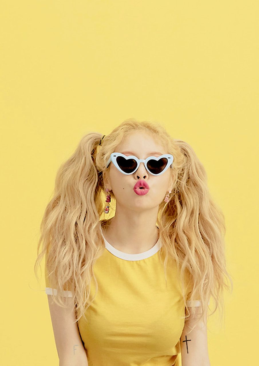 Hyuna 'Lip & Hip' photohoot
