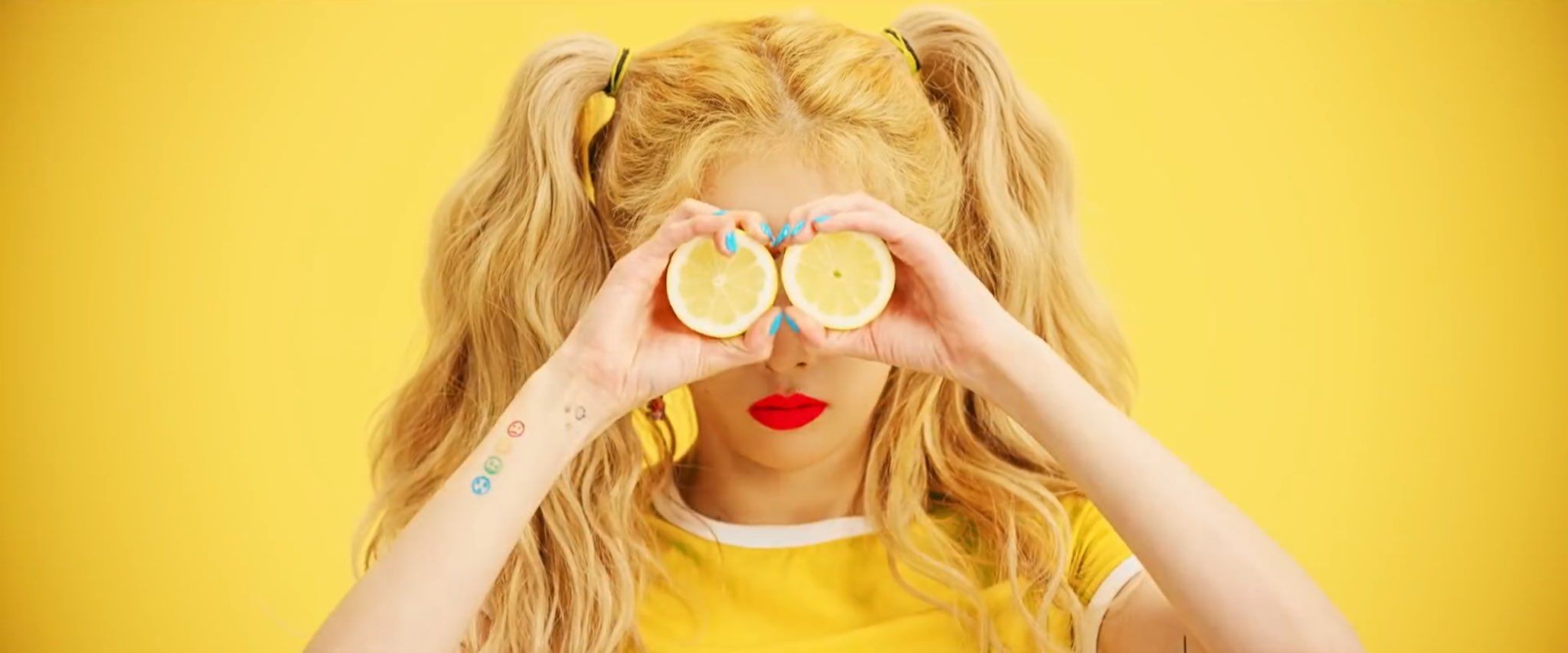 ggs mv screencaps ✧ lip & hip