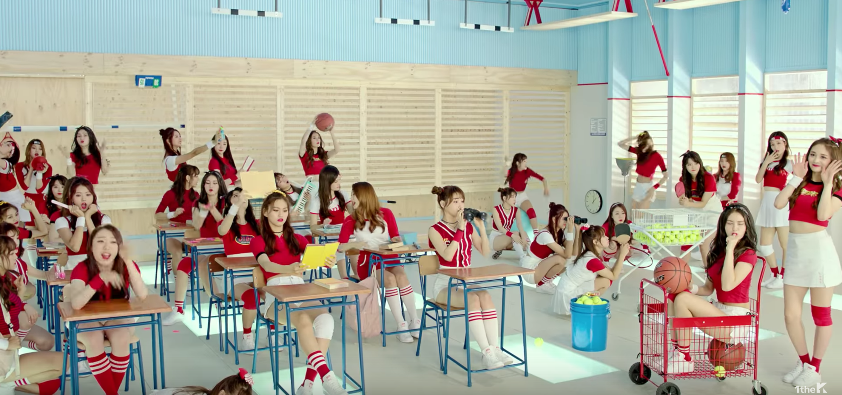 I.O.I gets “Very Very Very” repetitive with a familiar sound