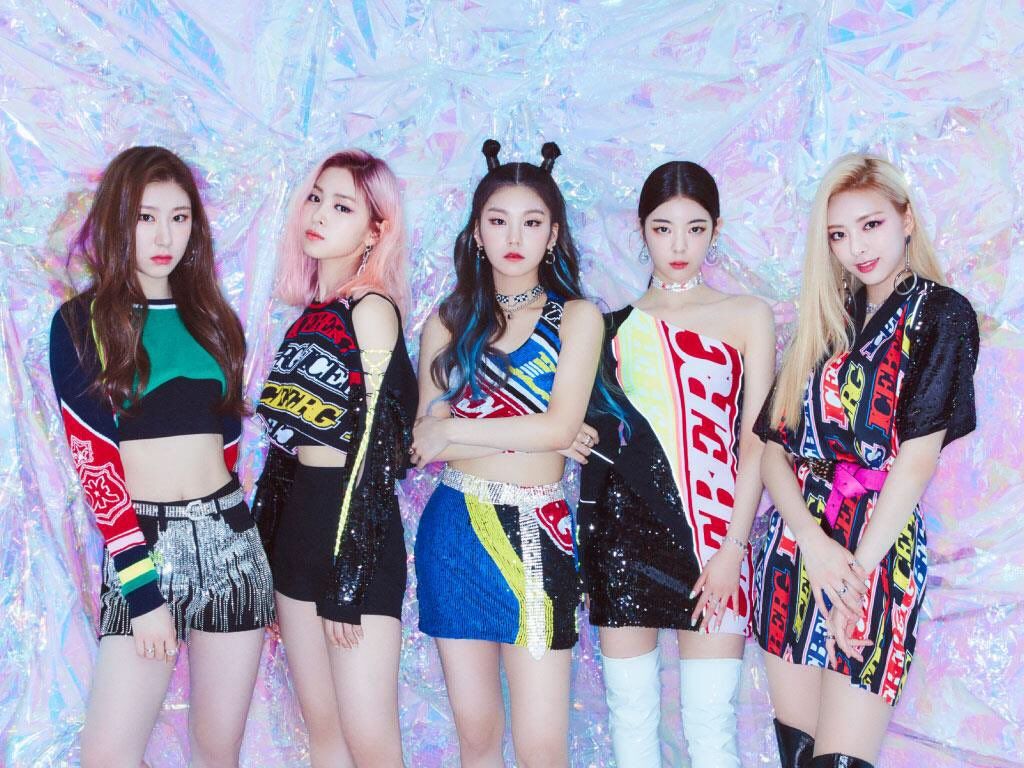 Jeff Benjamin four #Kpop girl groups to send their debut singles to the charts in 2019—a new high: Cherry Bullet&A (No. 17) ITZY Dalla (