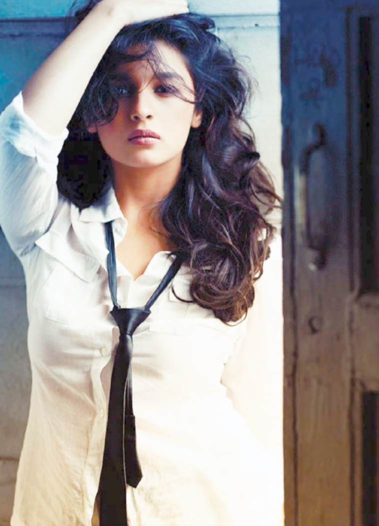 Alia Bhatt photo: 50 rare HD photo of Alia Bhatt. Entertainment News, The Indian Express