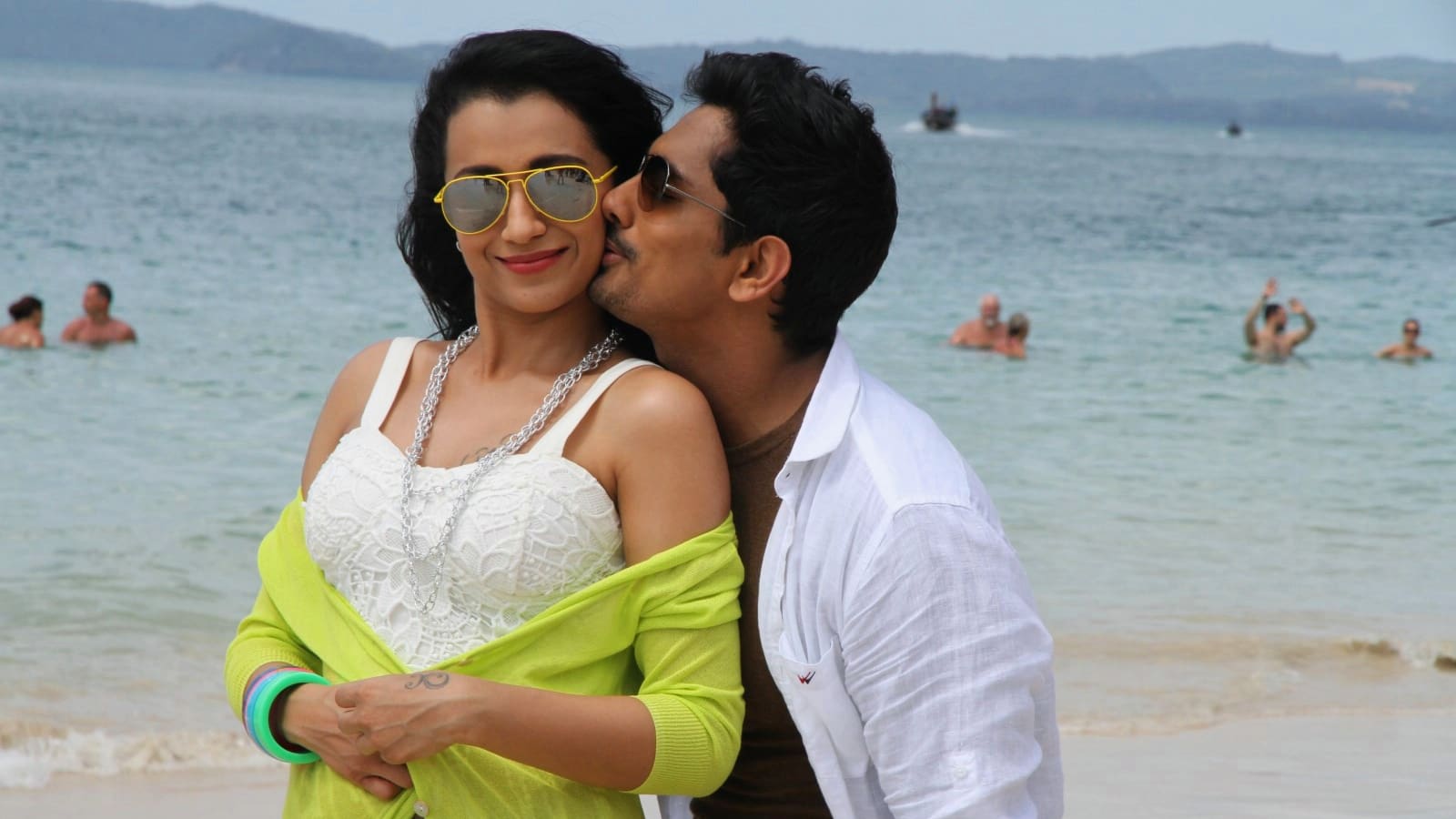 Aranmanai 2 Malayalam, Tamil Movie Streaming Online Watch on MX Player, Sun NXT