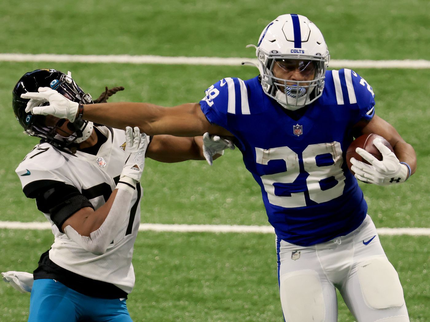Colts RB Jonathan Taylor is a Finalist for the 2020 Pepsi Zero Sugar 'NFL Rookie of the Year Award'