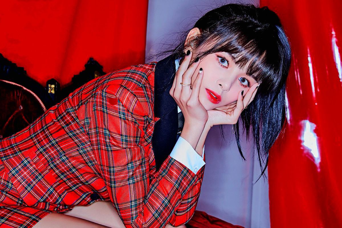 CLC Dress. Simple outfits, Mini black dress, Black dress