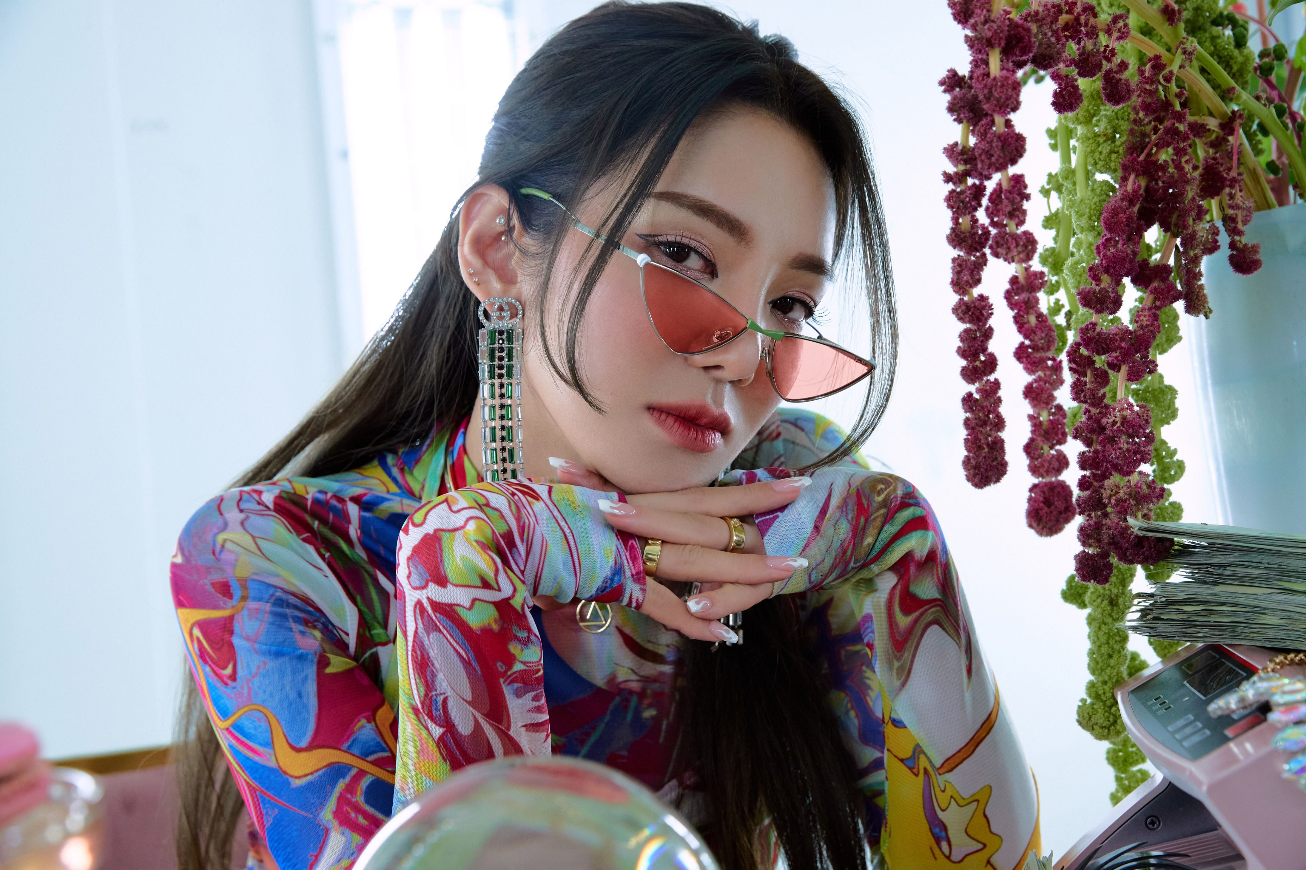 HYO (Girls' Generation Hyoyeon) Dessert Teaser Photo 4, 5 (HD HQ)-Pop Database Dbkpop.com