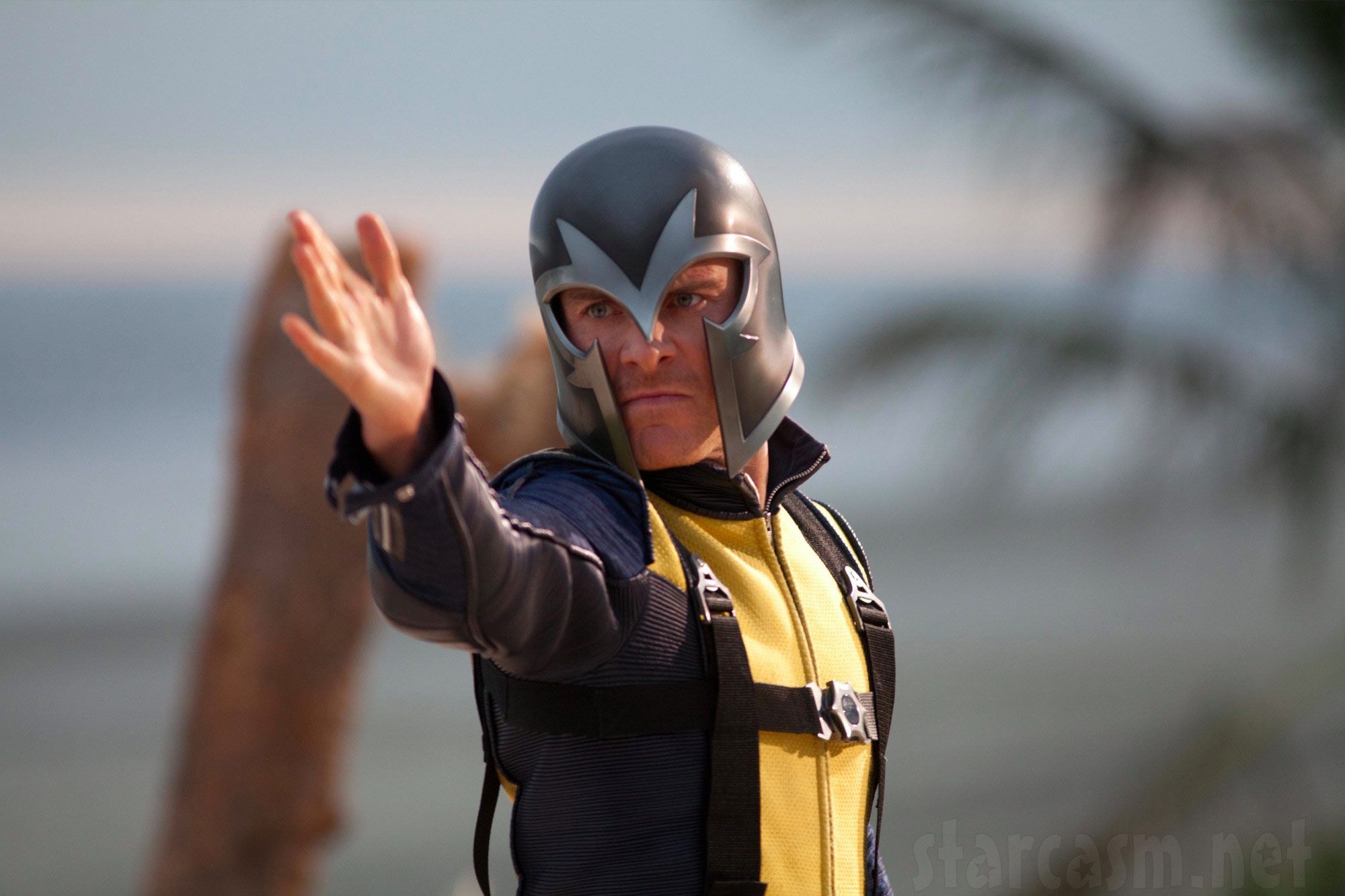 Hi Res PHOTOS Of Magneto And Professor X From 'X Men: First Class'