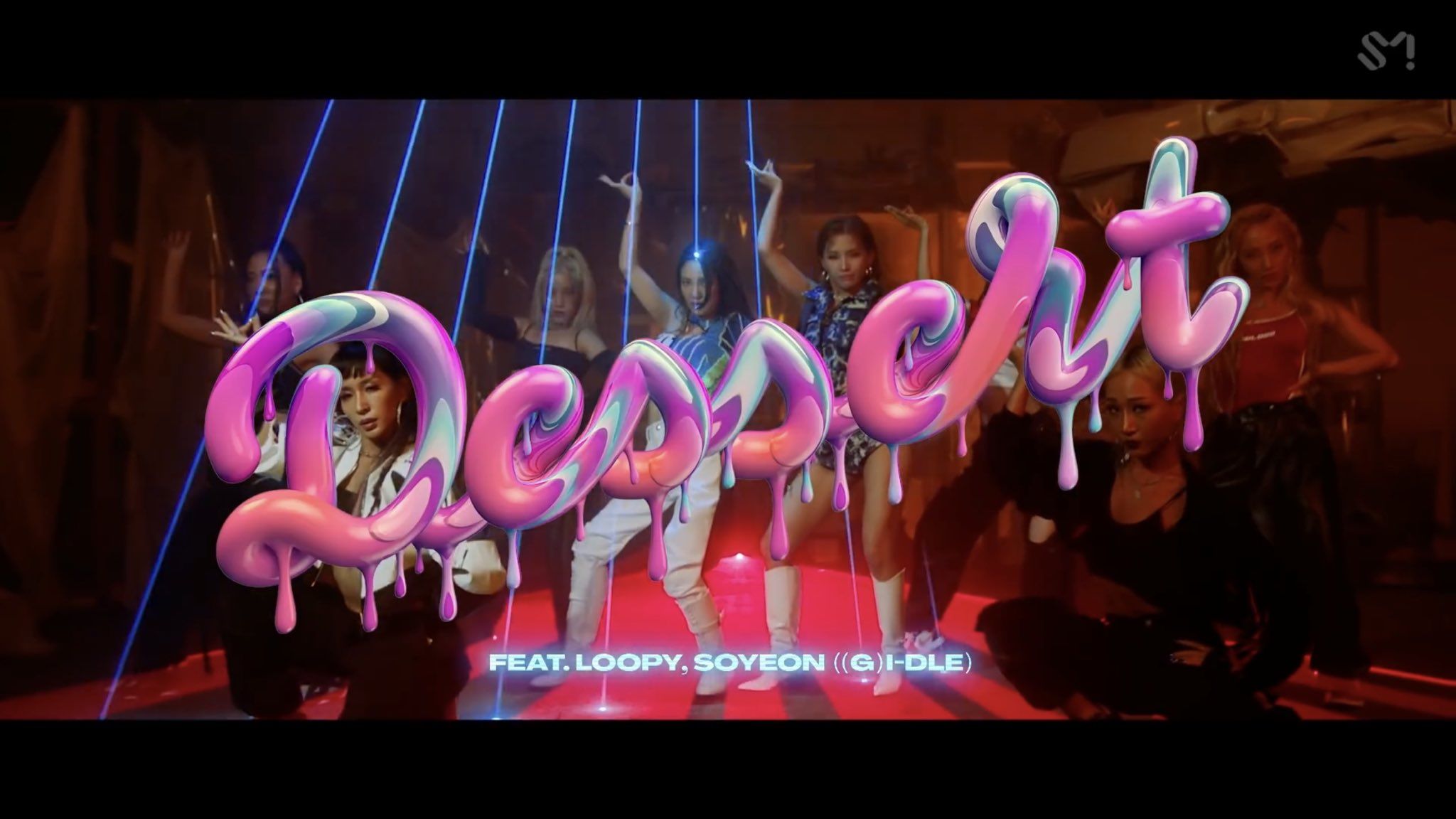 Hyoyeon deserves a Dessert in her latest single featuring Soyeon & Loopy