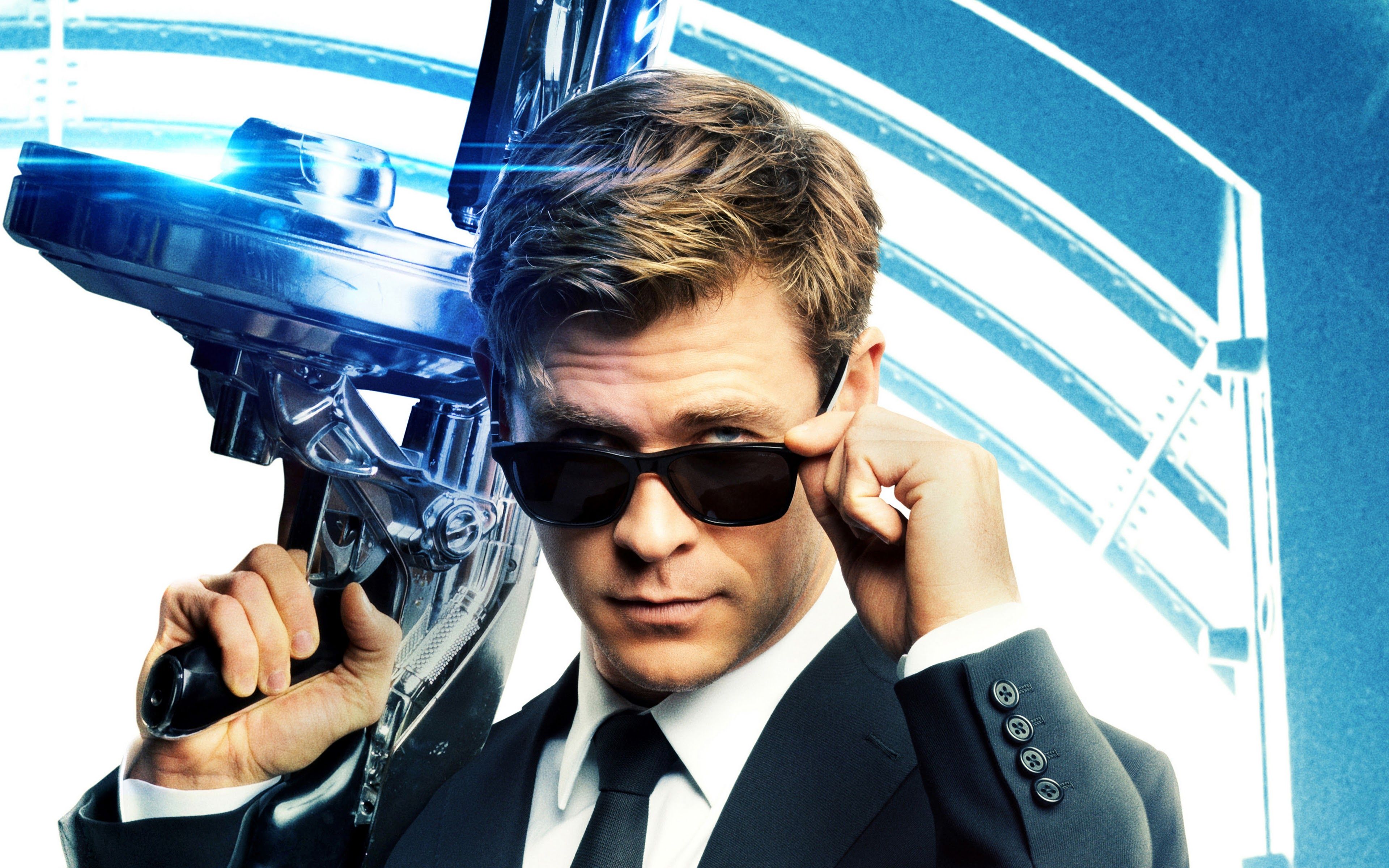 Men in Black International Chris Hemsworth 4K Wallpaper
