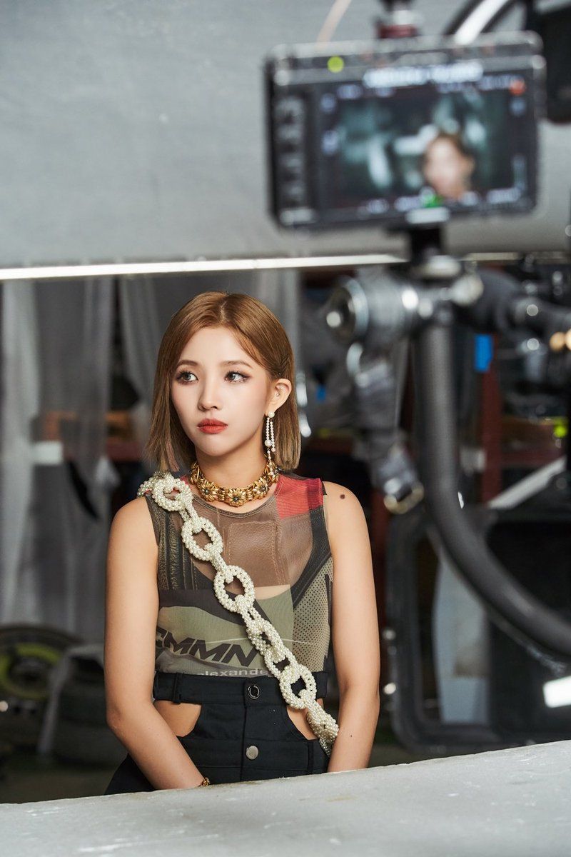 G)I DLE·(여자)아이들