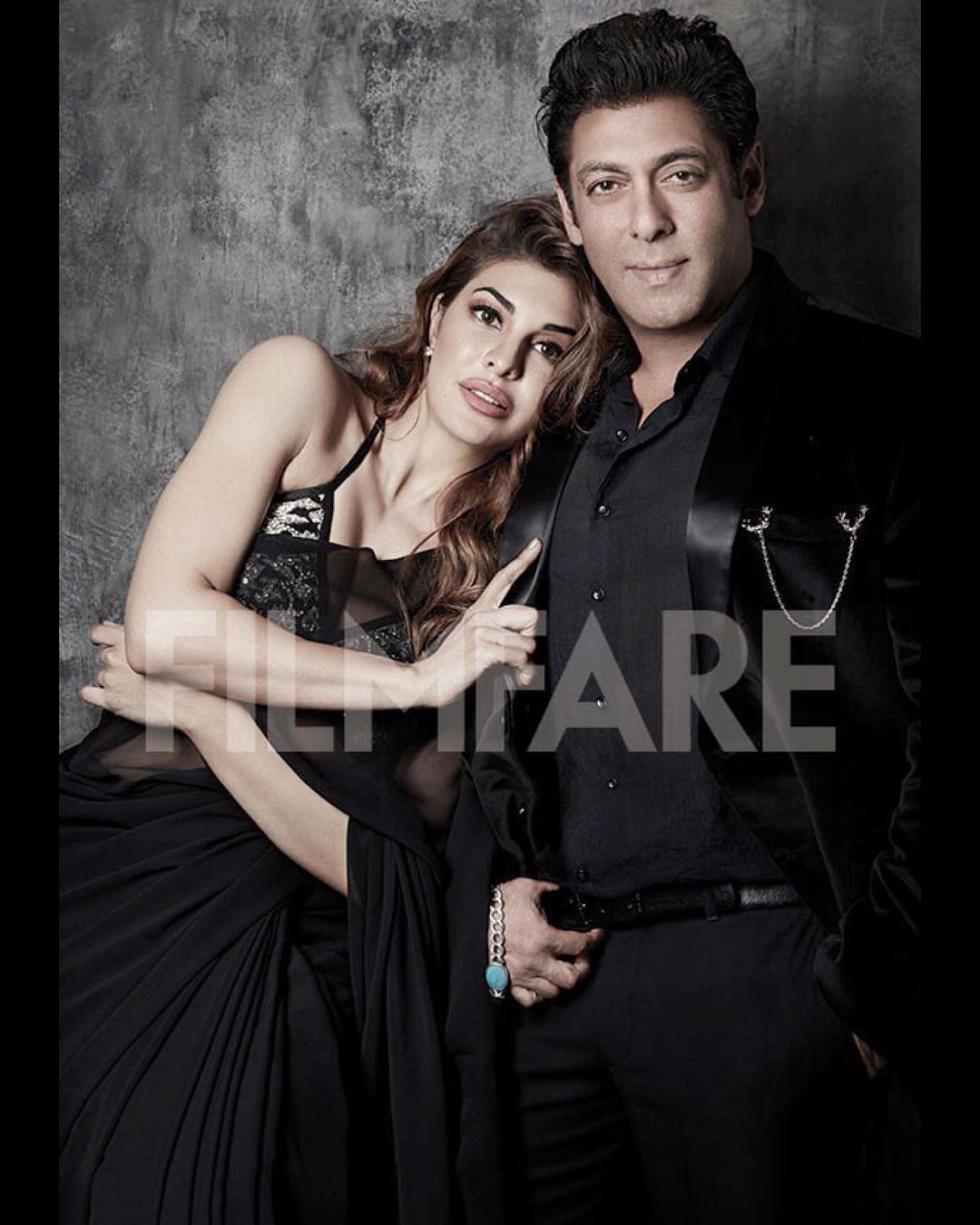 SalmanKhan and #JacquelineFernandez HOTTEST photohoot for #Filmfare!