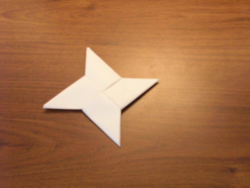 Paper Throwing Stars, 4 Steps