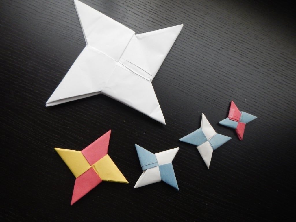 How to Make an Origami Ninja Star, 13 Steps (with Picture)