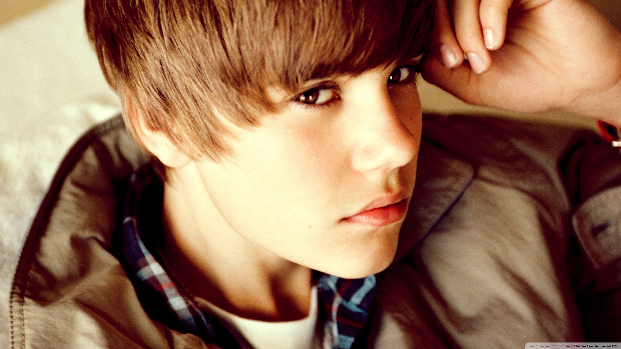Justin Bieber Young Ultra HD Desktop Background Wallpaper for 4K UHD TV, Widescreen & UltraWide Desktop & Laptop